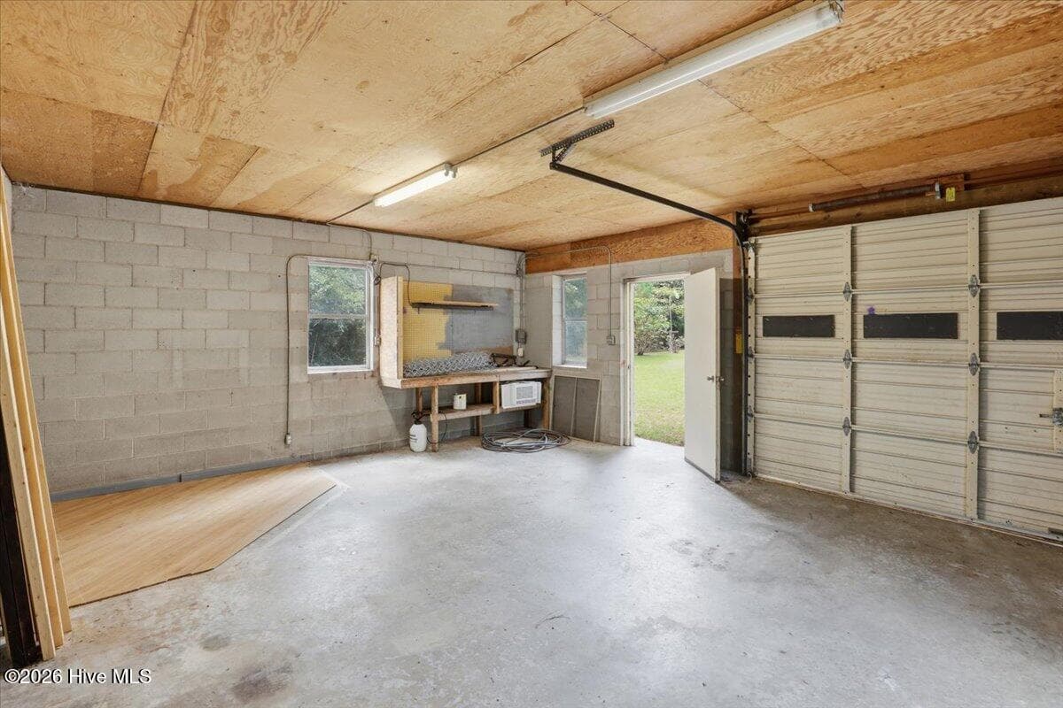 Single Family Residence at 489 Hwy 58 S, Kinston, NC 28504, photo 146 of 156