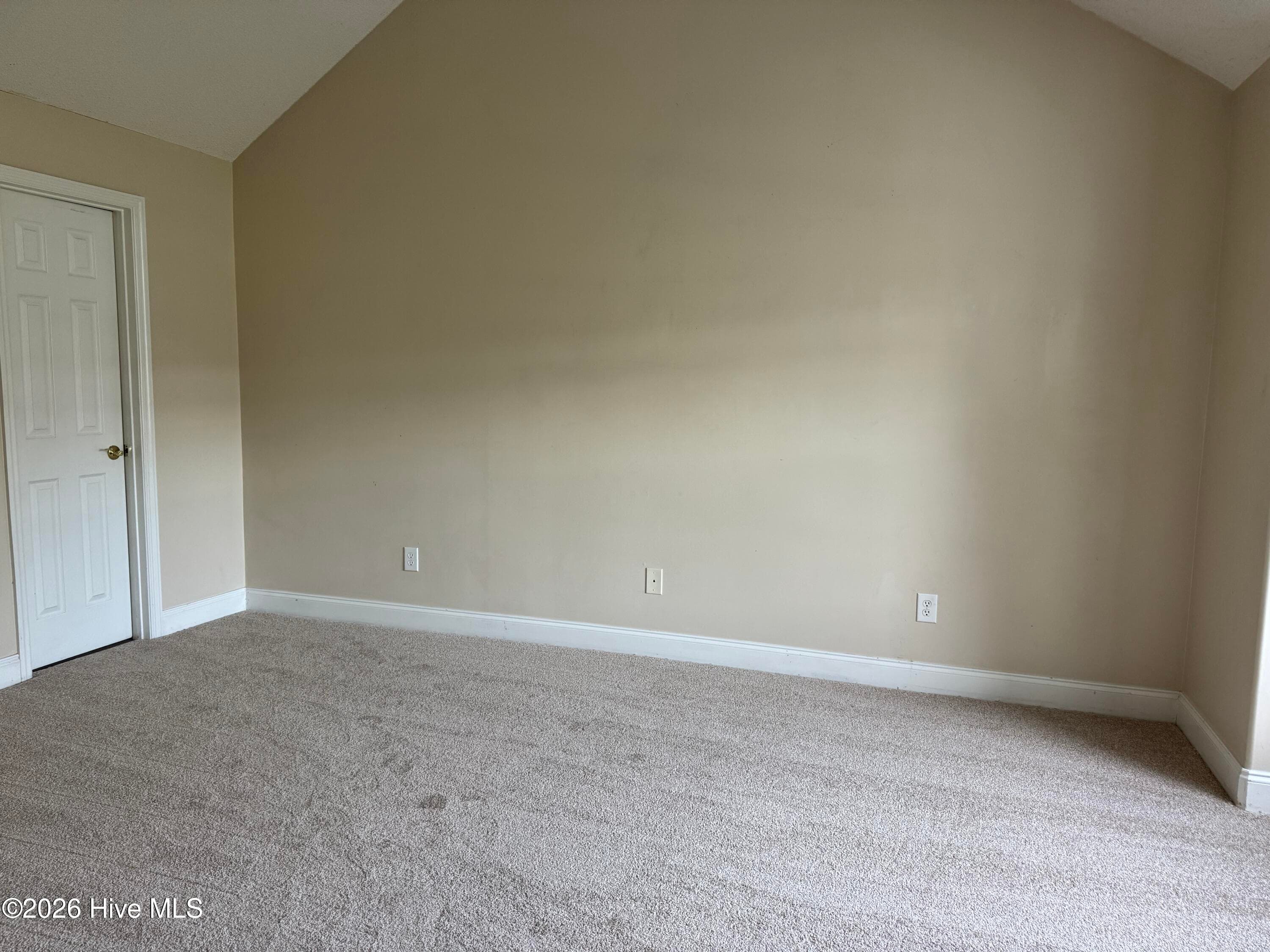 Single Family Residence at 112 Inge Court, New Bern, NC 28562, photo 4 of 24