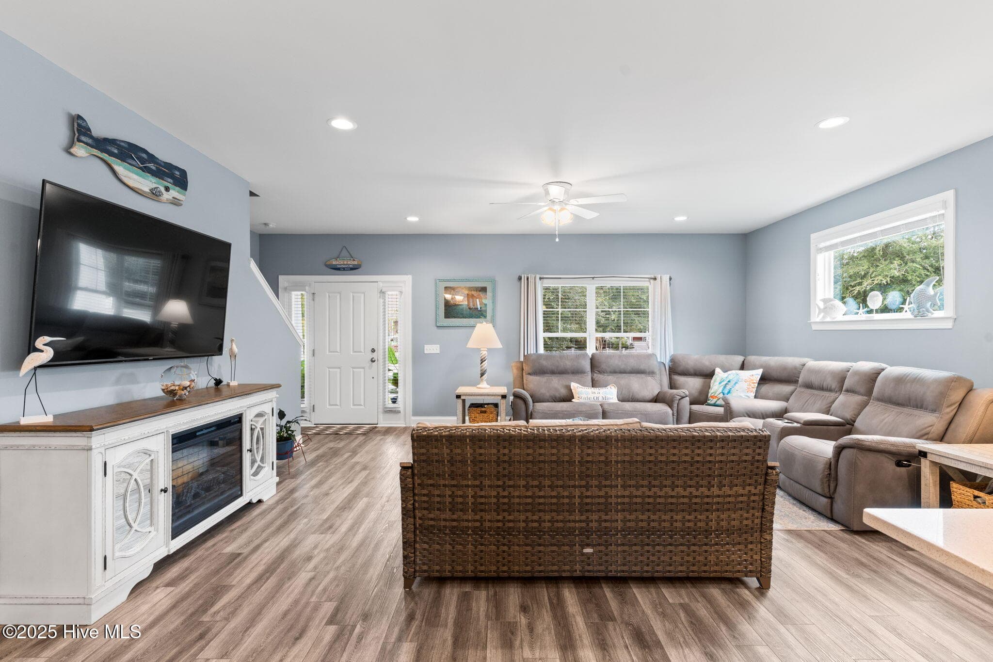 Single Family Residence at 420 Cades Trail, Southport, NC 28461, photo 21 of 61