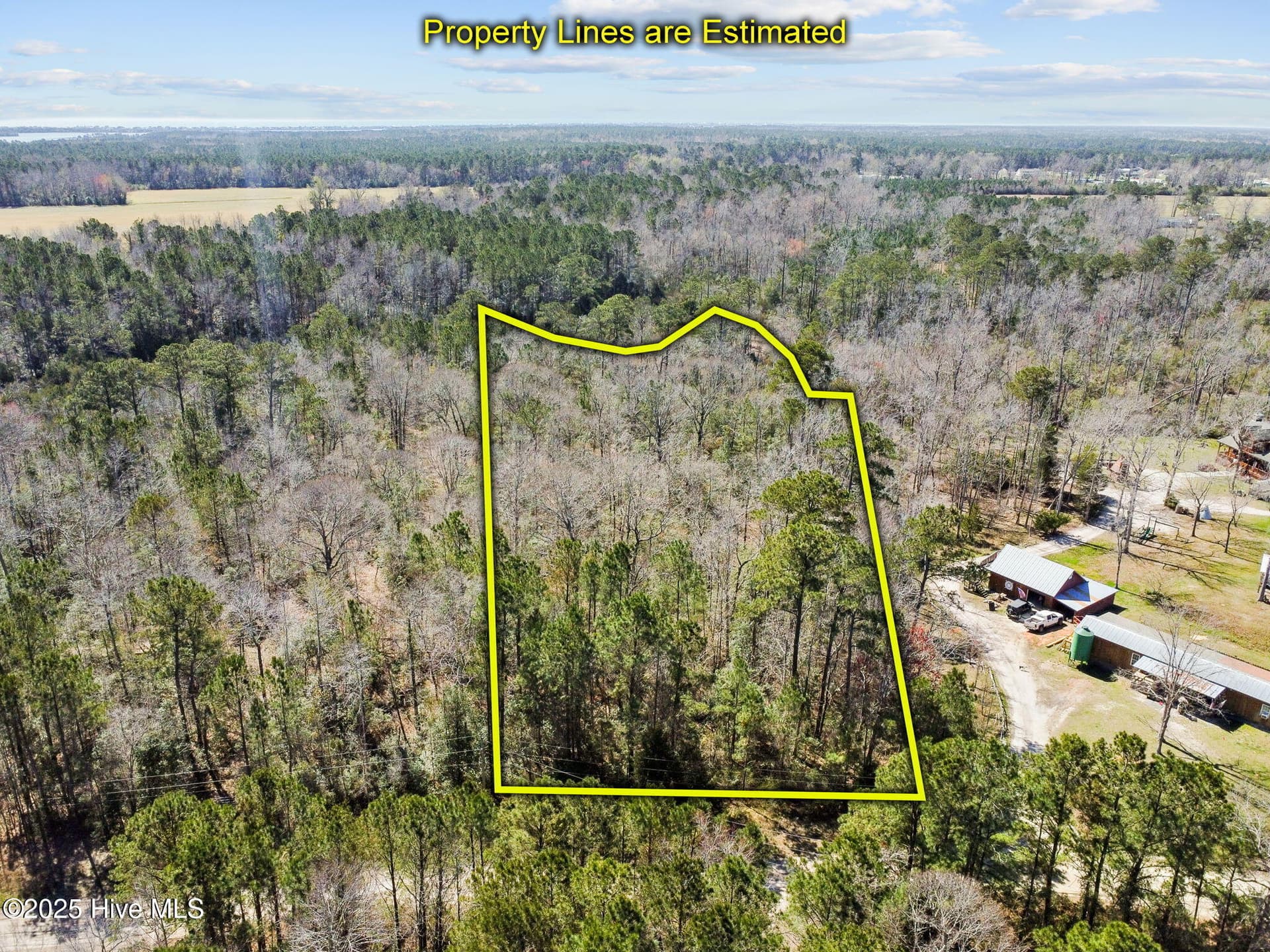 Wooded at 310 Clearview Drive, Holly Ridge, NC 28445