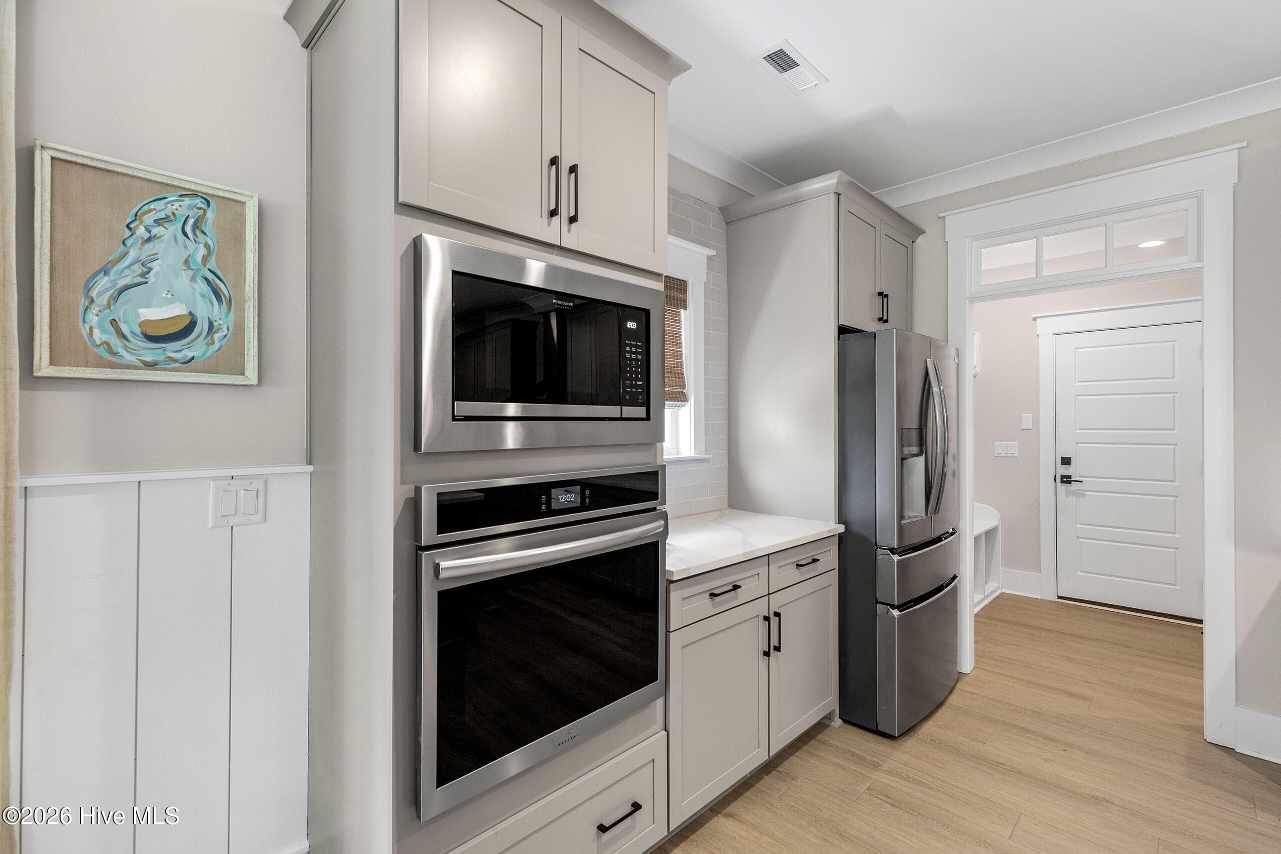 Single Family Residence at 2520 Lakeside Circle, Wilmington, NC 28401, photo 14 of 79