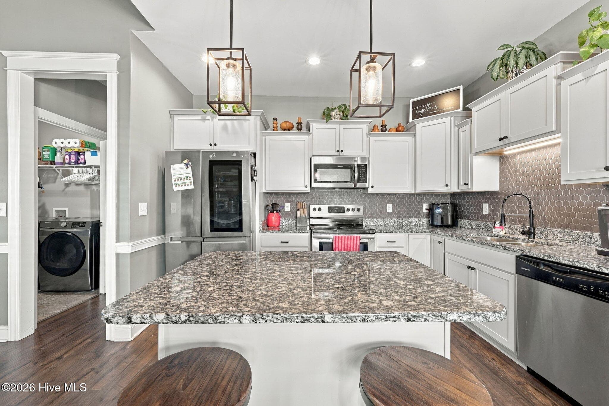 Single Family Residence at 101 Jones Farm Road, New Bern, NC 28560, photo 10 of 43