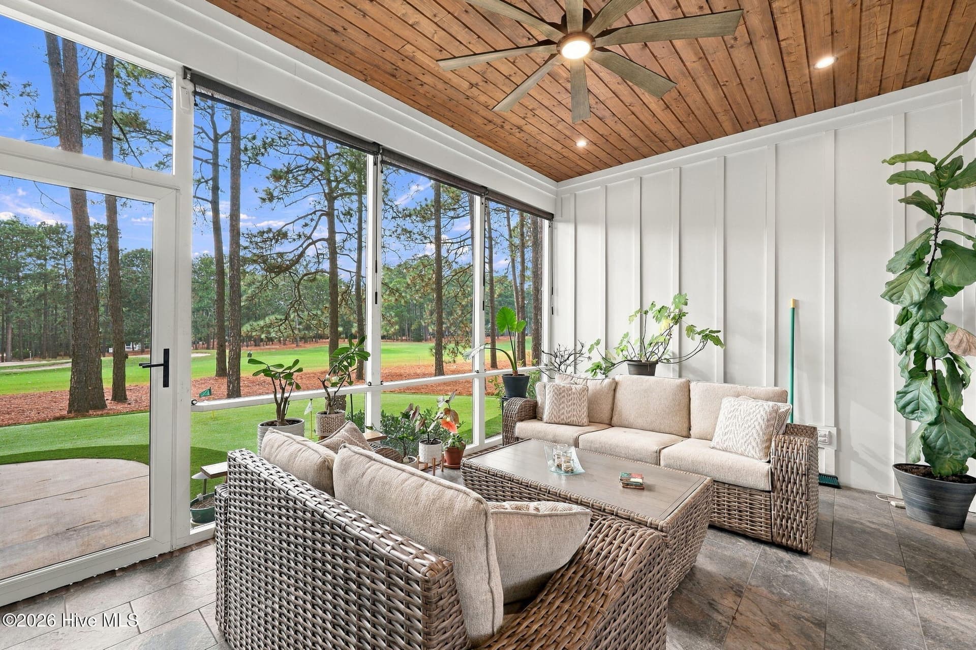 Single Family Residence at 33 Devon Drive, Pinehurst, NC 28374, photo 9 of 38