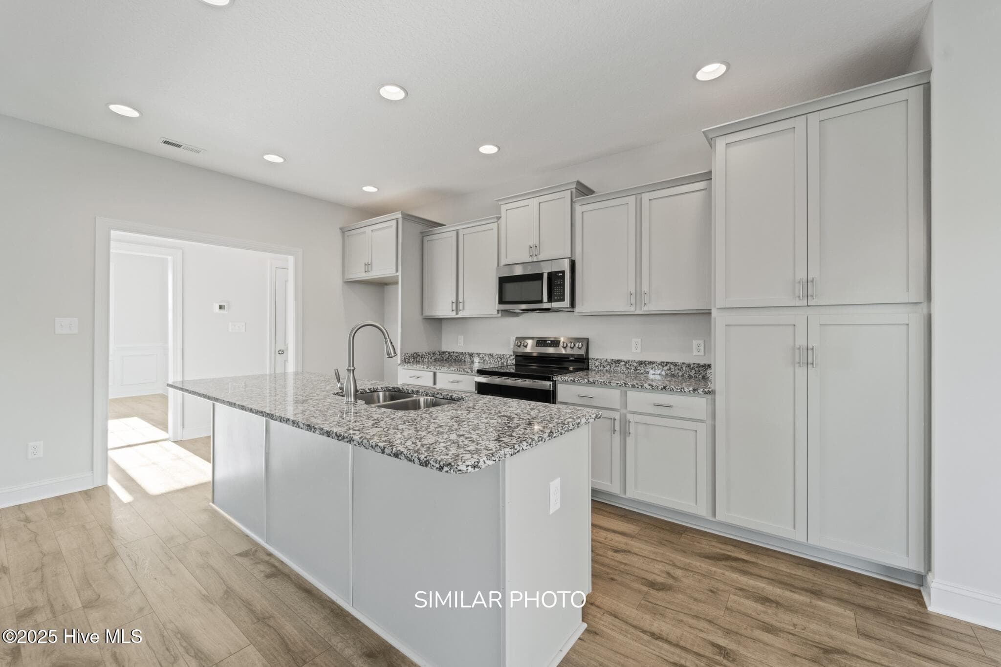Single Family Residence at 601 Salty Marsh Lane, Jacksonville, NC 28546, photo 26 of 86
