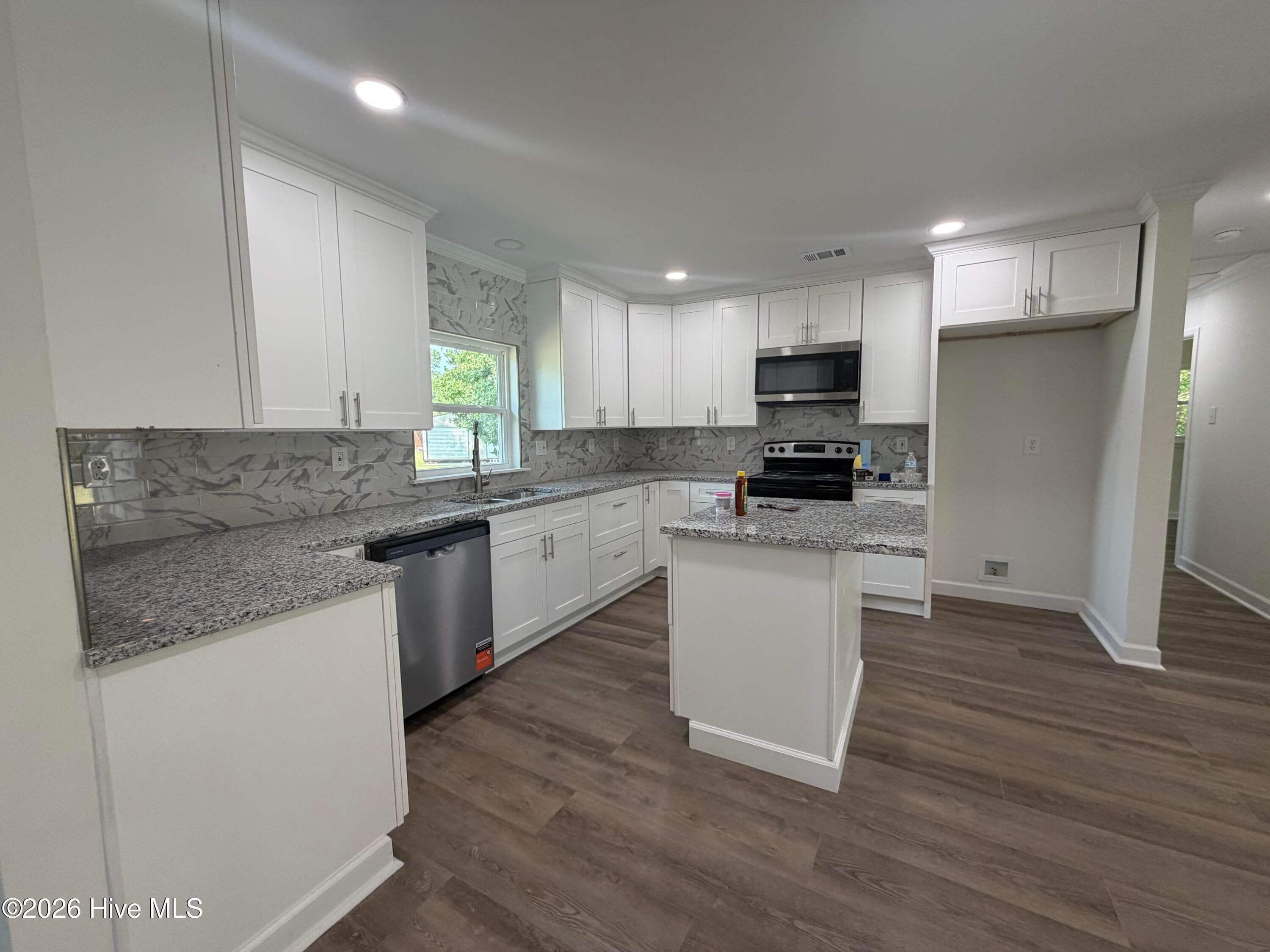 Single Family Residence at 306 Waynesboro Highway, Wrens, GA 30833, photo 3 of 17