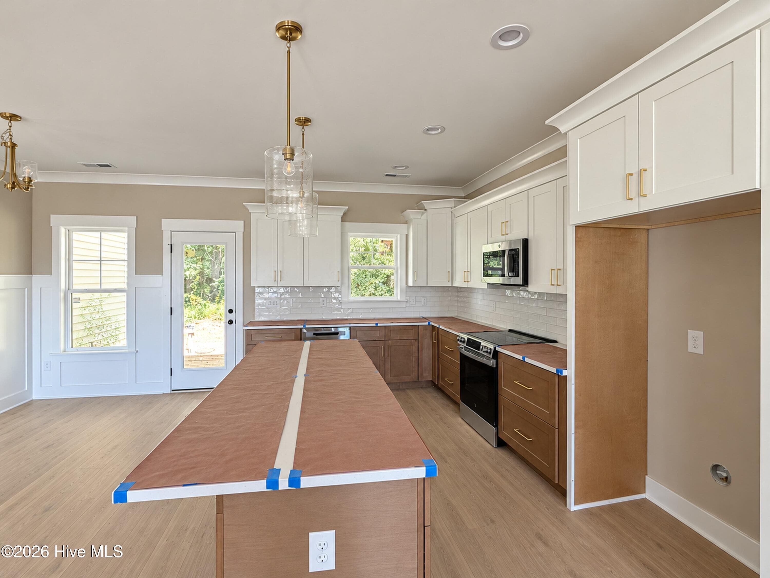 Single Family Residence at 32 Clio Court, Selma, NC 27576, photo 15 of 65