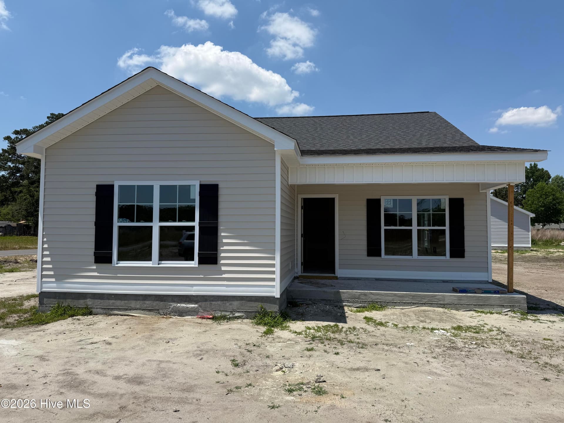 Single Family Residence at 6616 Pollock Court, Grifton, NC 28530, photo 4 of 28