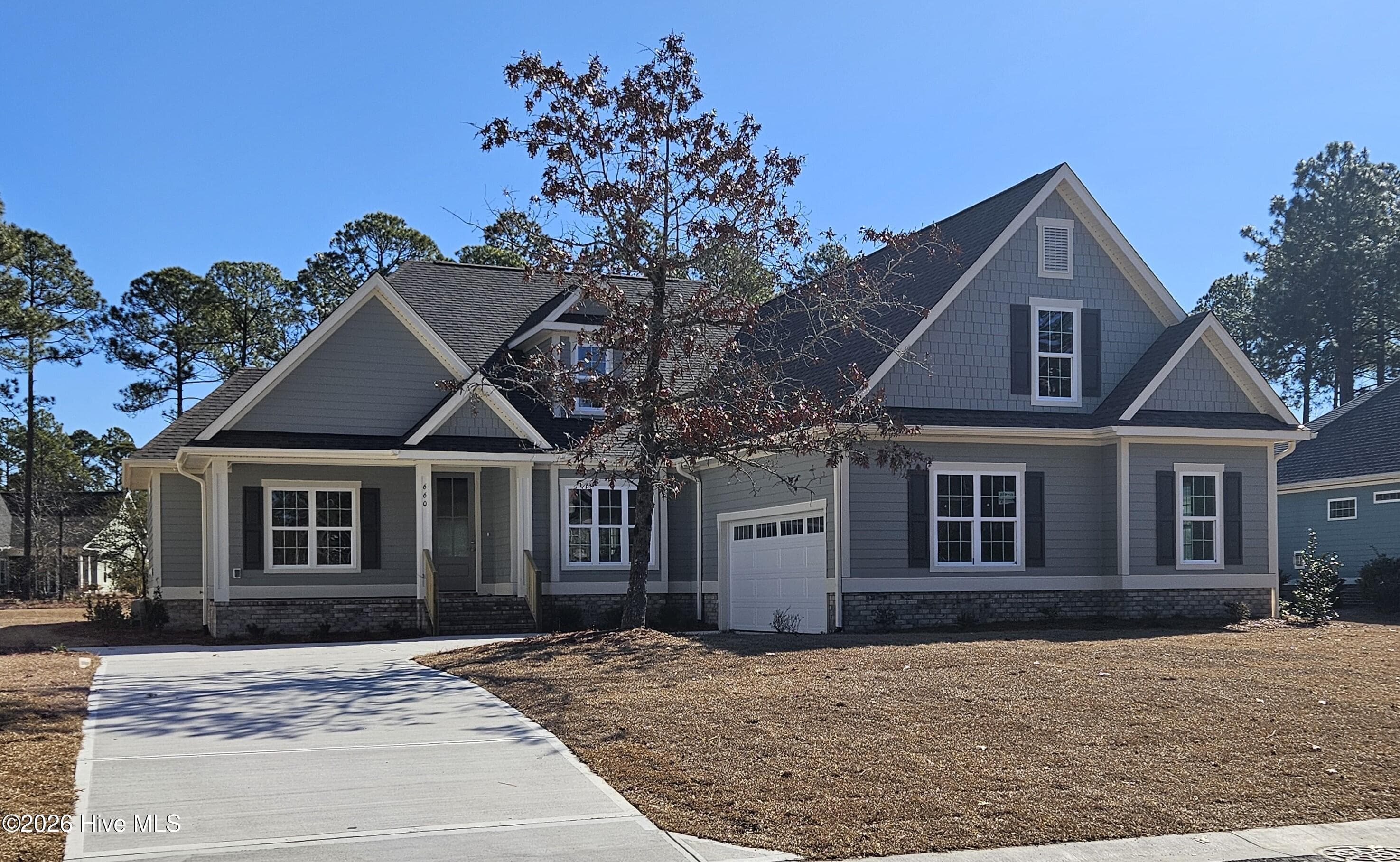 Single Family Residence at 660 Breezewood Drive SE, Bolivia, NC 28422, photo 10 of 86
