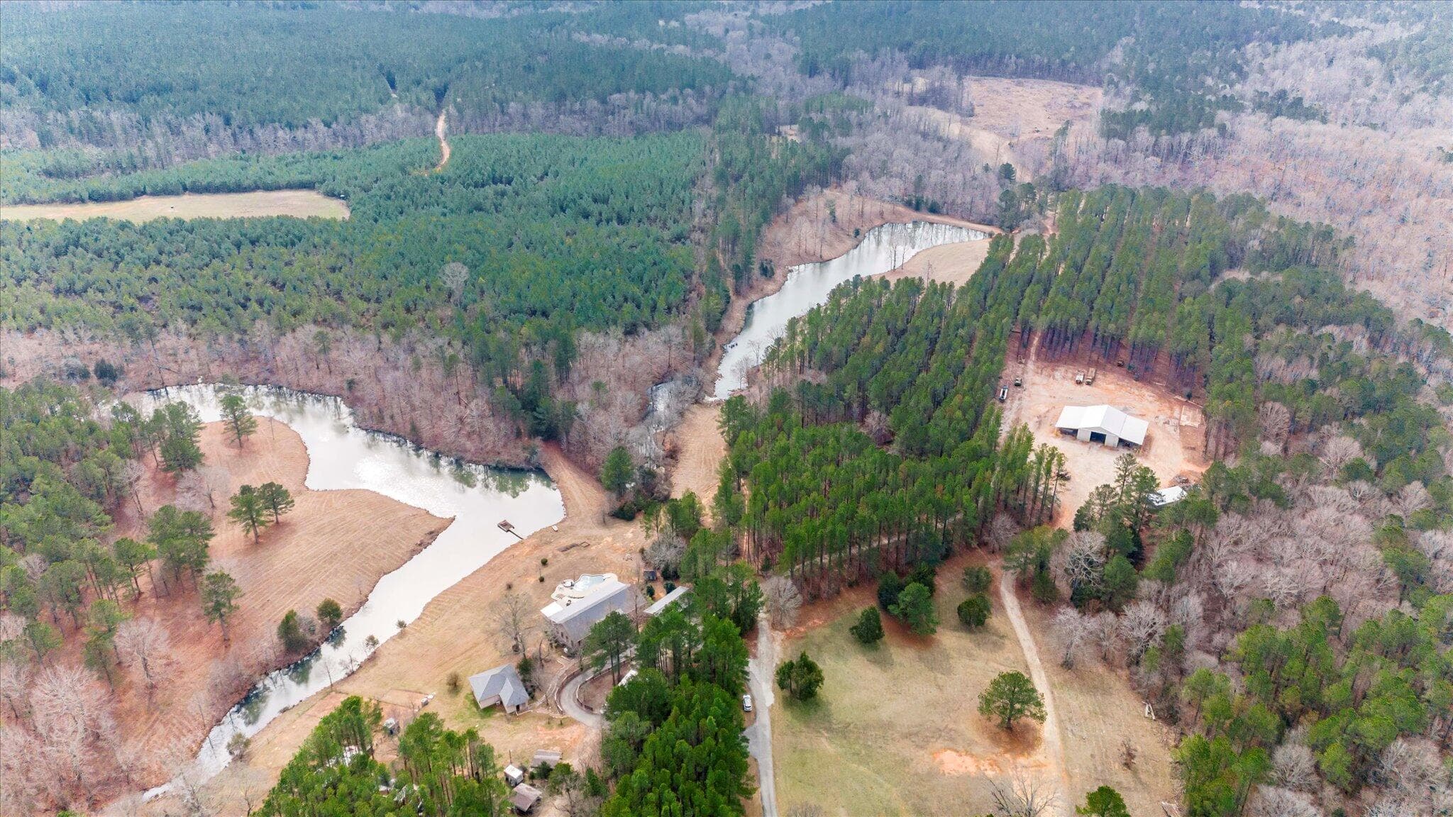 Single Family Residence at 1905 Augusta Highway, Lincolnton, GA 30817, photo 3 of 3