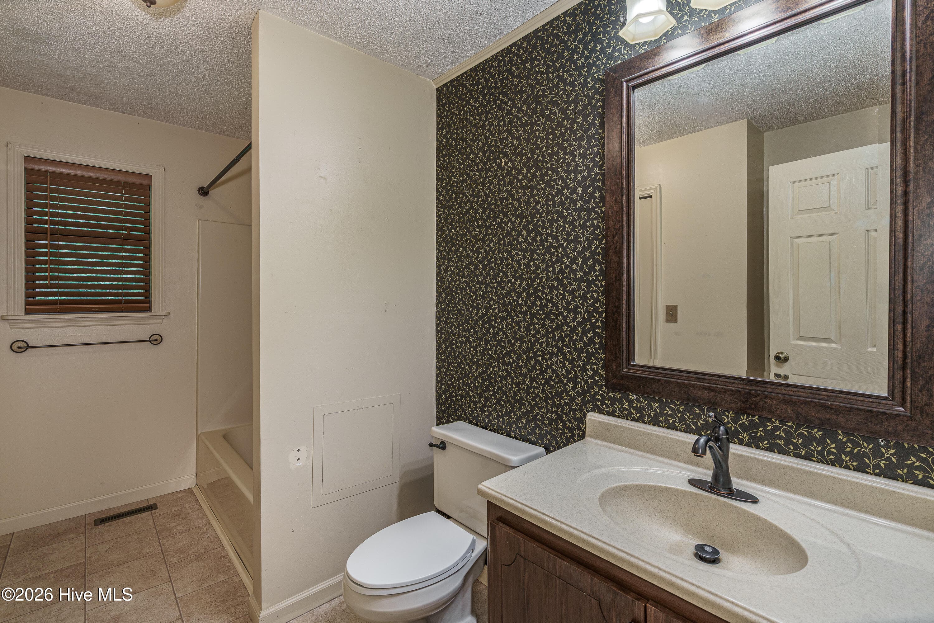 Single Family Residence at 1054 Dickey Road, Murphy, NC 28906, photo 11 of 38