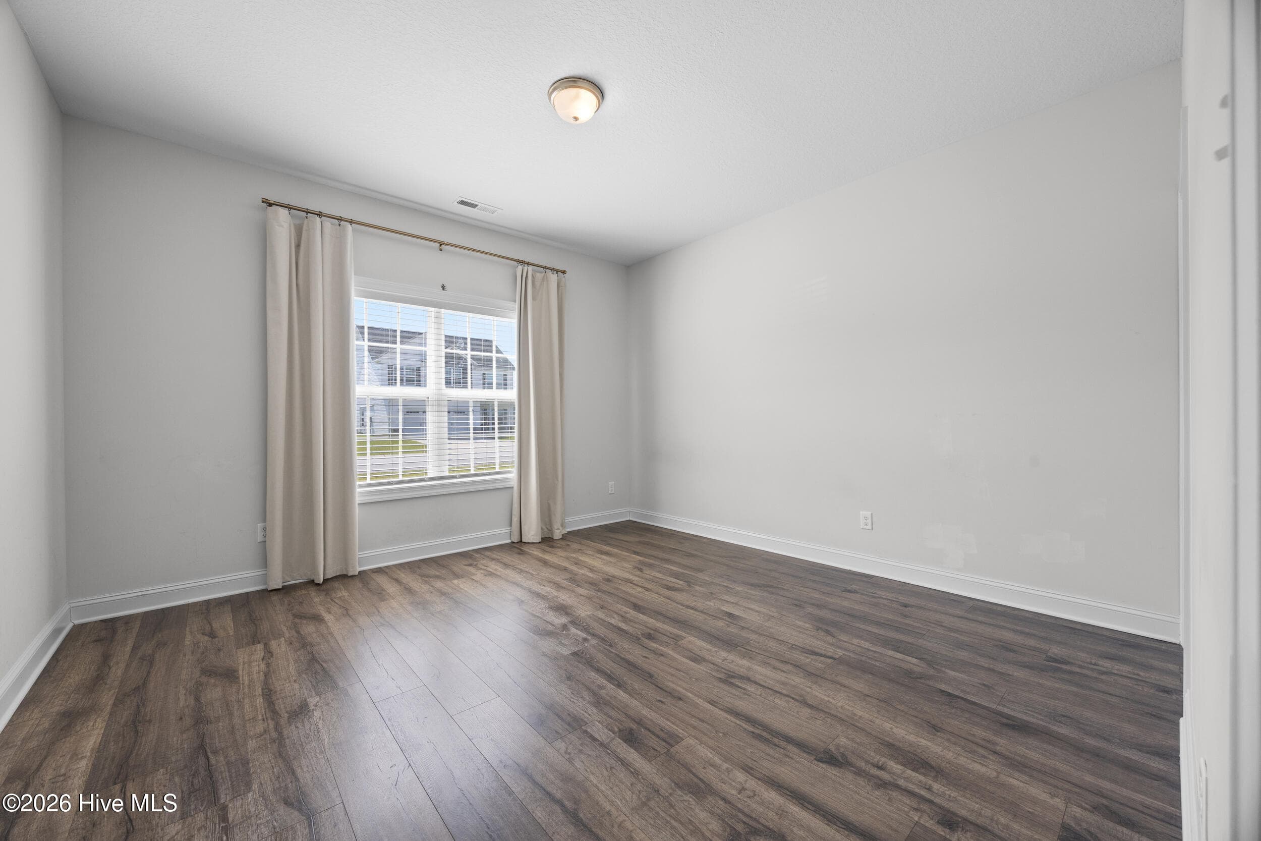 Single Family Residence at 376 Water Wagon Trail, Jacksonville, NC 28546, photo 22 of 38