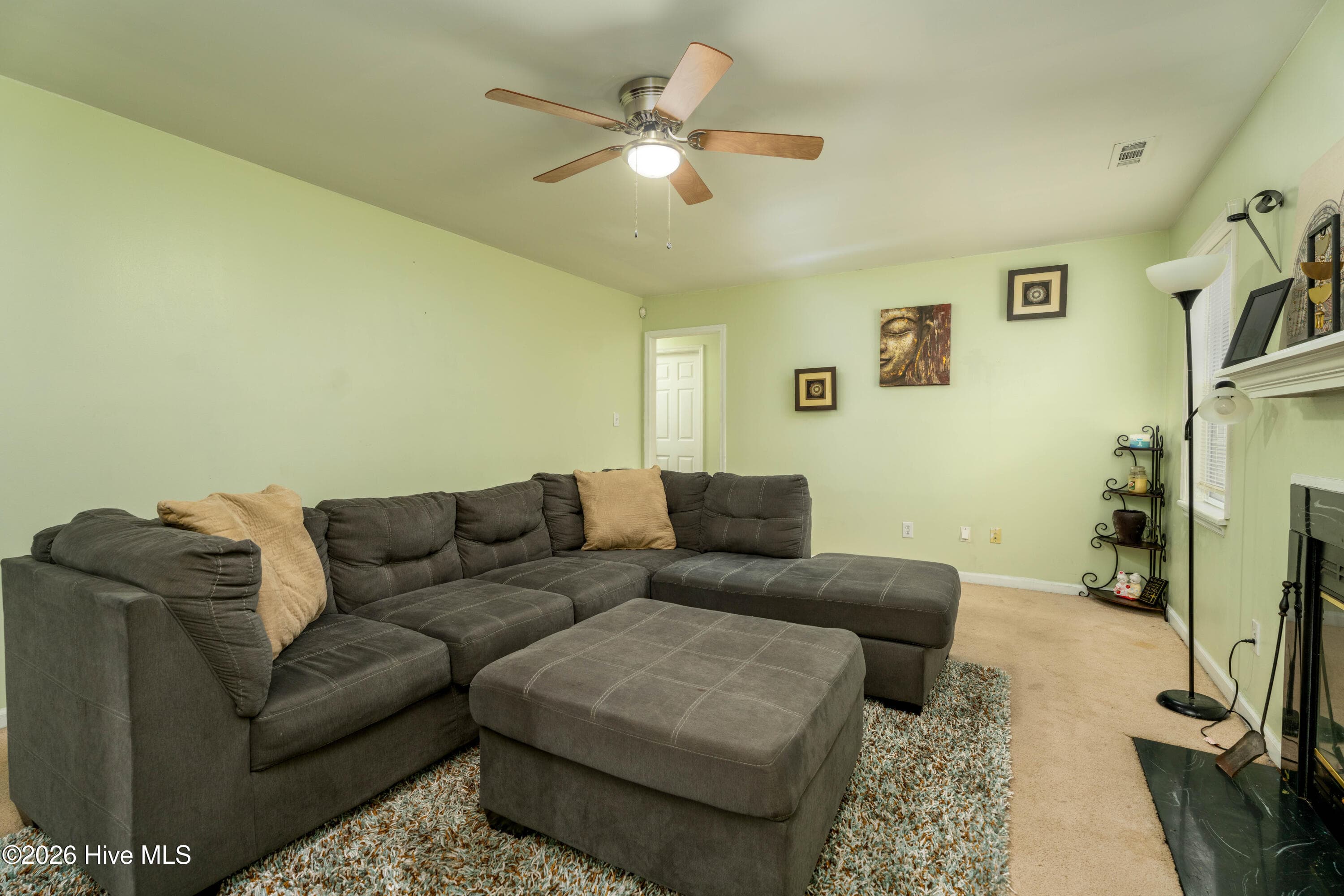 Single Family Residence at 405 Chaps Court, Jacksonville, NC 28546, photo 3 of 71
