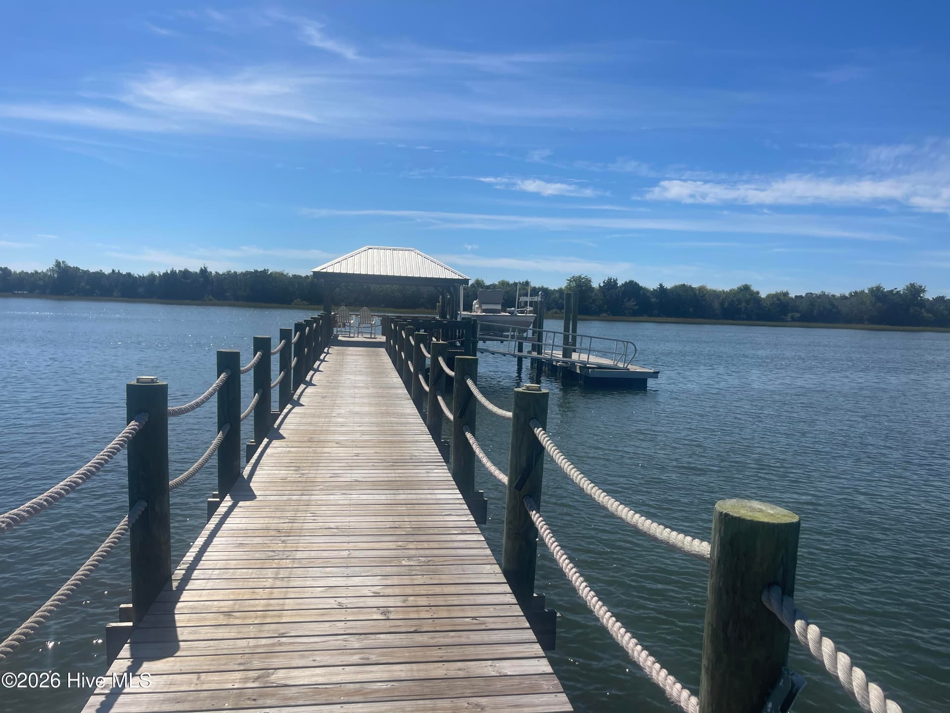 PIER, SITTING AREA FLOATING DOCK AND LIFT - 516 Twisted Oak Lane, Sunset Beach, NC 28468