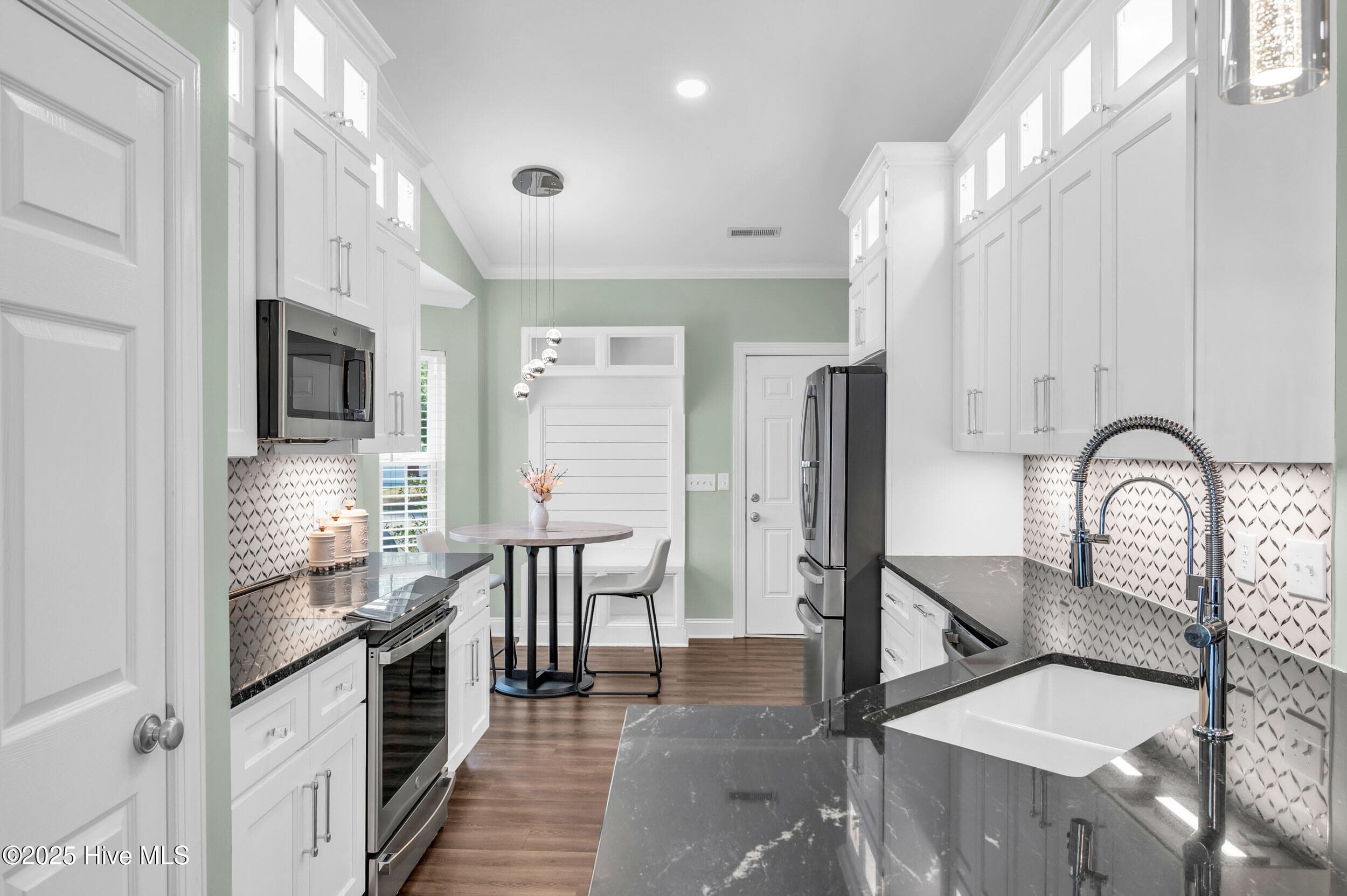 Single Family Residence at 4113 Rounding Bend Lane, Wilmington, NC 28412, photo 11 of 29