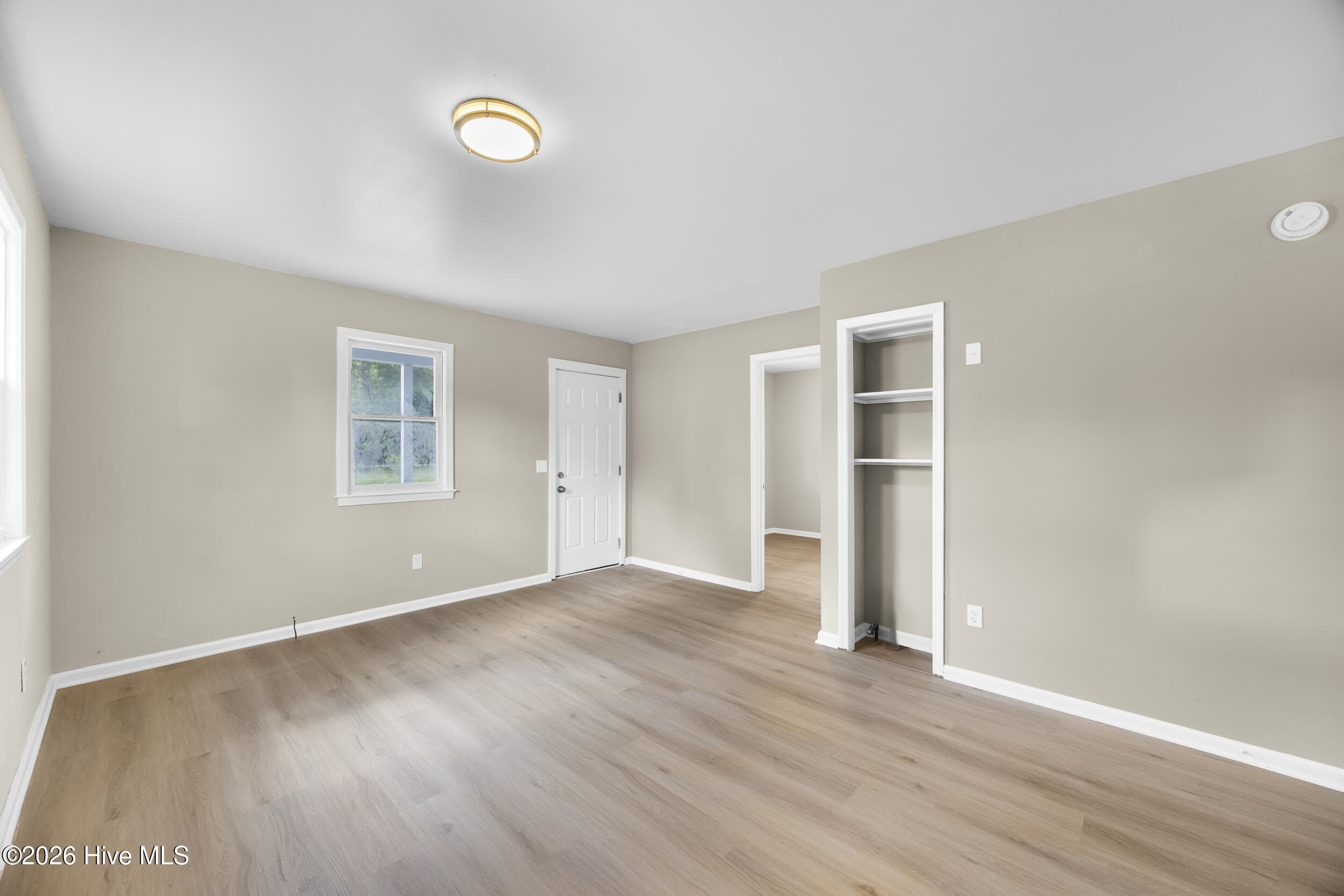 Single Family Residence at 521 Swann Street, Wilmington, NC 28401, photo 6 of 36
