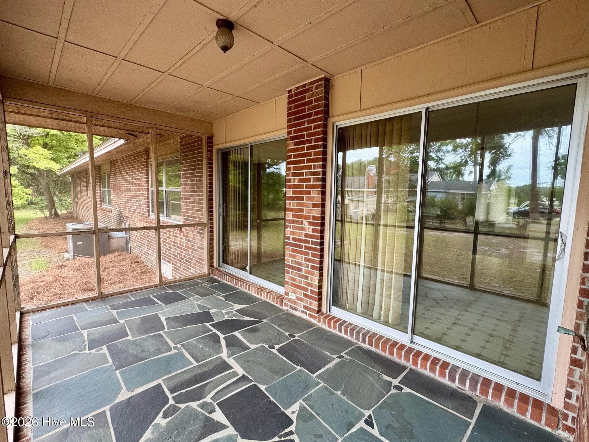Single Family Residence at 2206 Second Avenue, Elizabethtown, NC 28337, photo 10 of 44