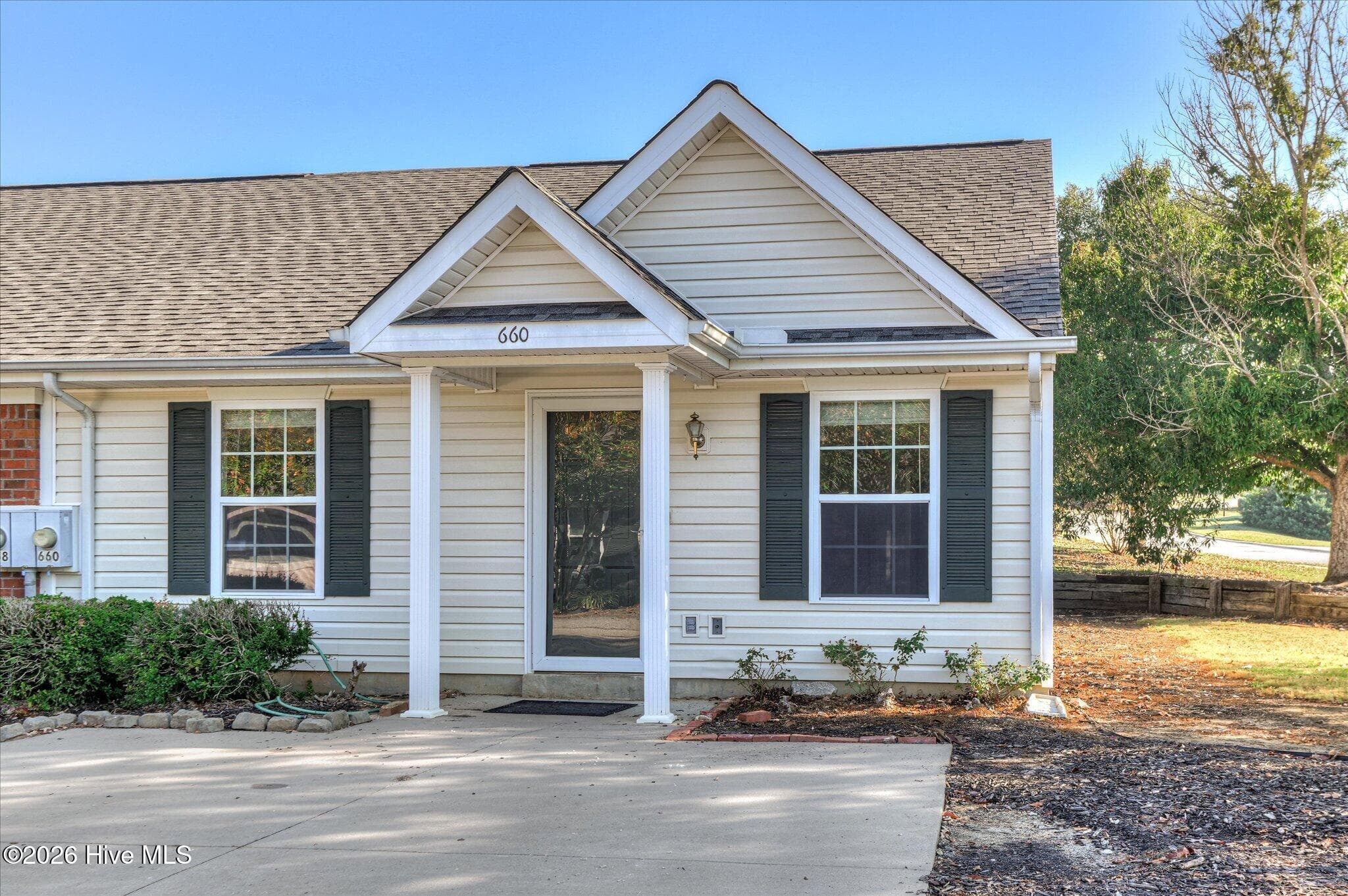 Townhouse at 660 Brook Trail, Evans, GA 30809, photo 2 of 28