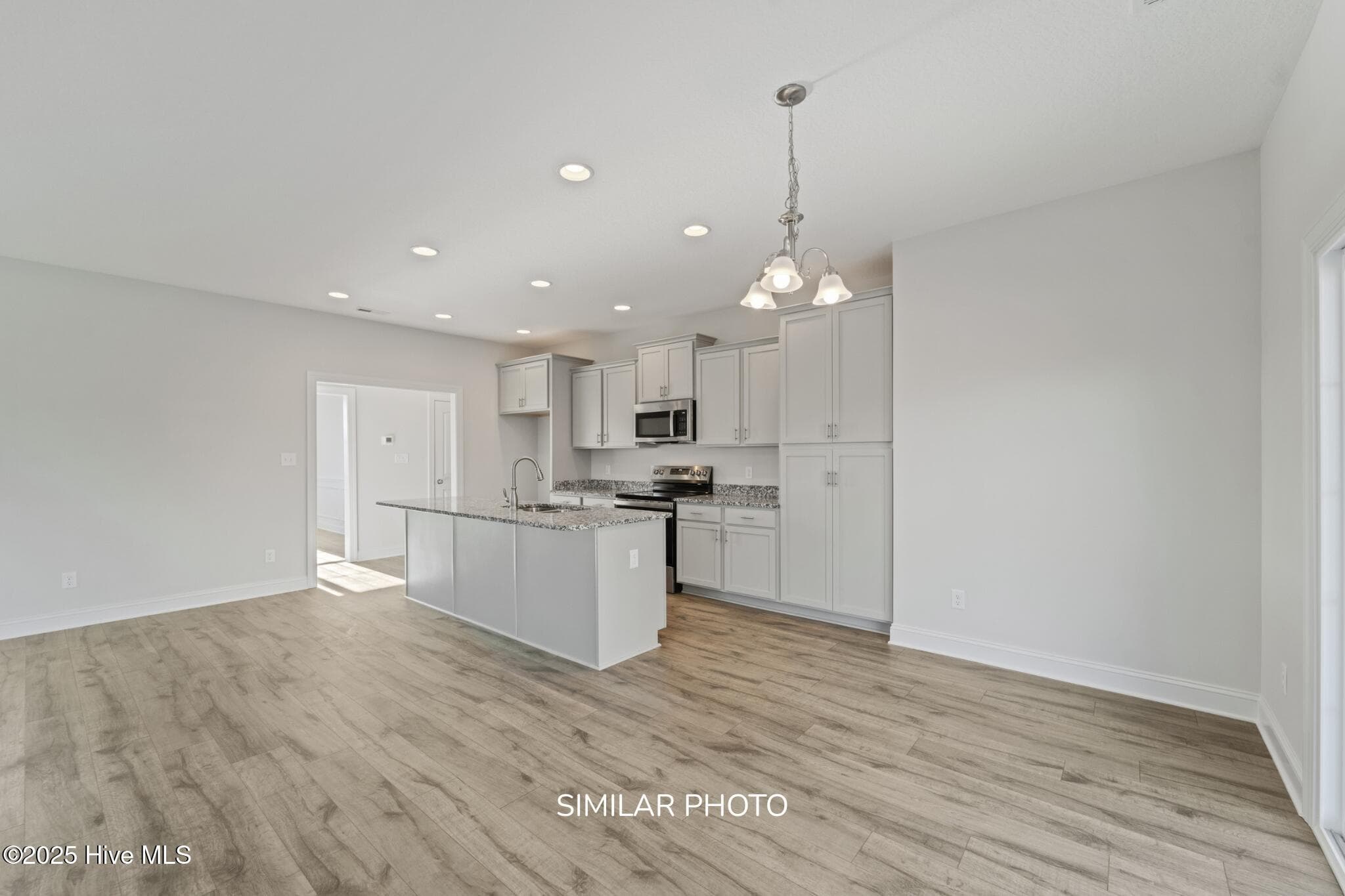 Single Family Residence at 601 Salty Marsh Lane, Jacksonville, NC 28546, photo 23 of 86