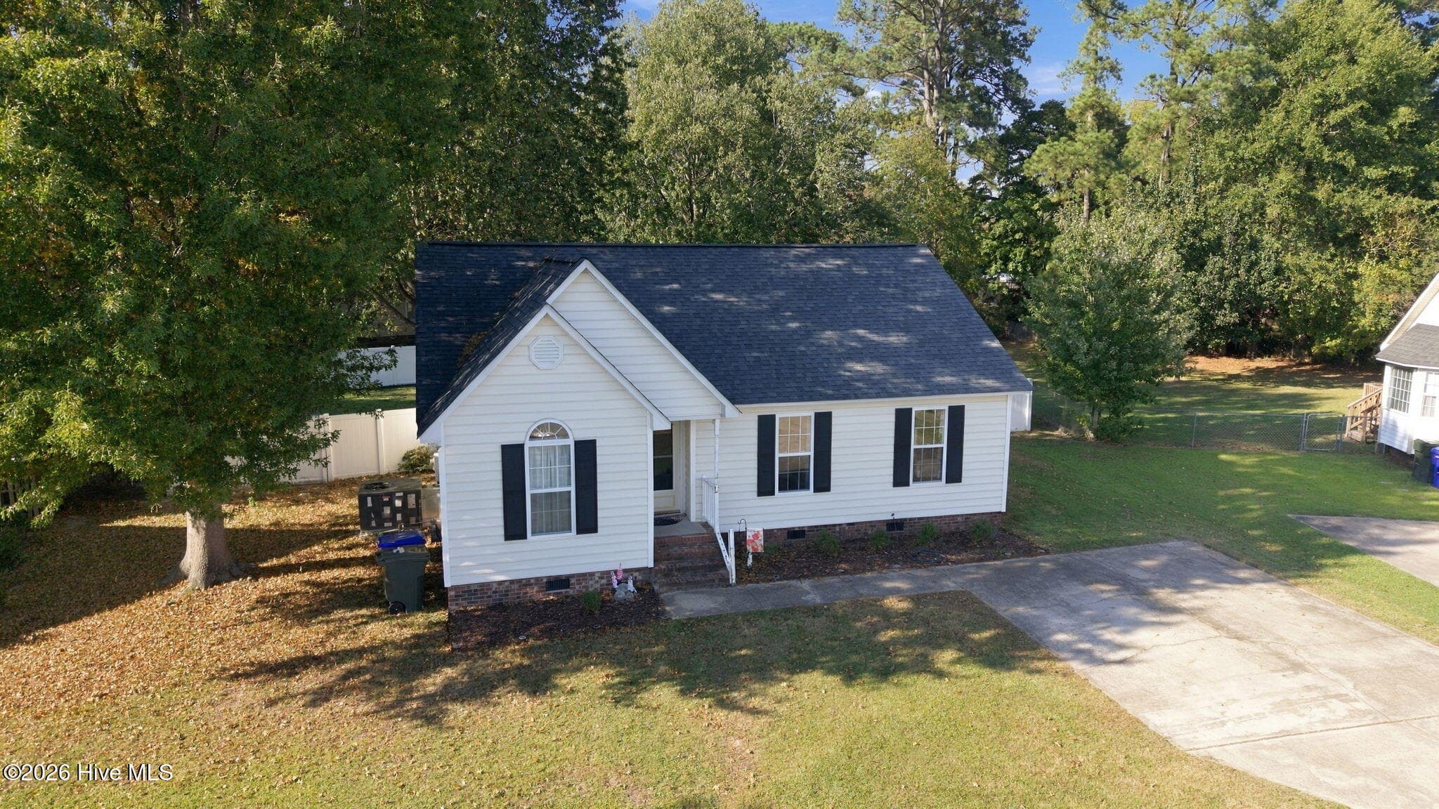 Single Family Residence at 208 John Avenue, Greenville, NC 27858, photo 4 of 50