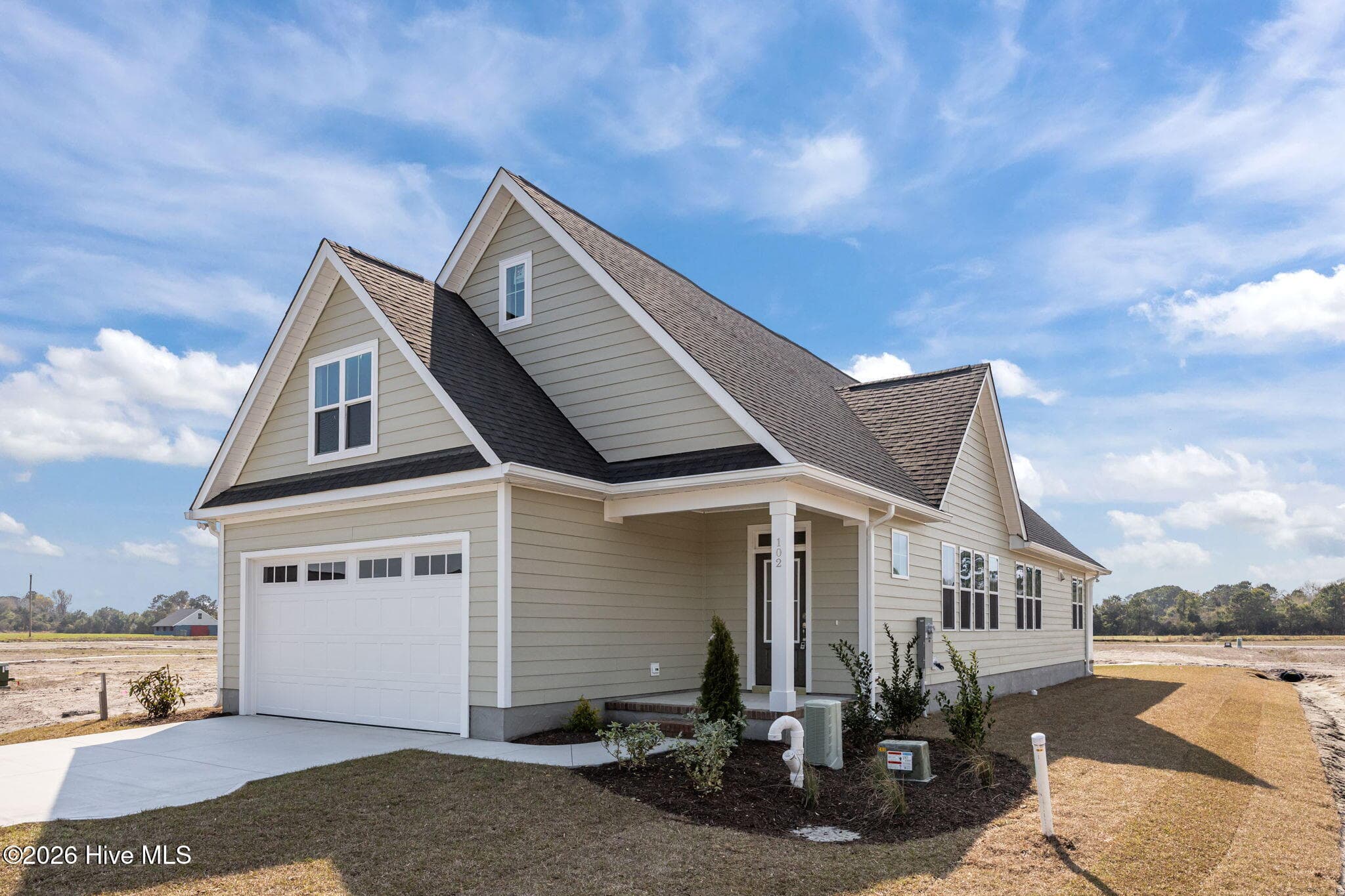 Single Family Residence at 102 Golden Finch Drive, Beaufort, NC 28516, photo 24 of 93
