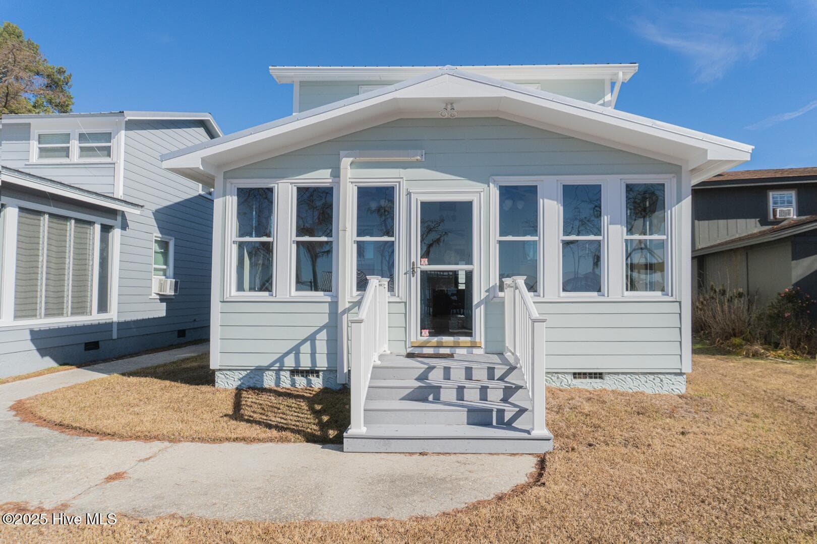 Single Family Residence at 77 Frye Landing, White Lake, NC 28337, photo 5 of 38