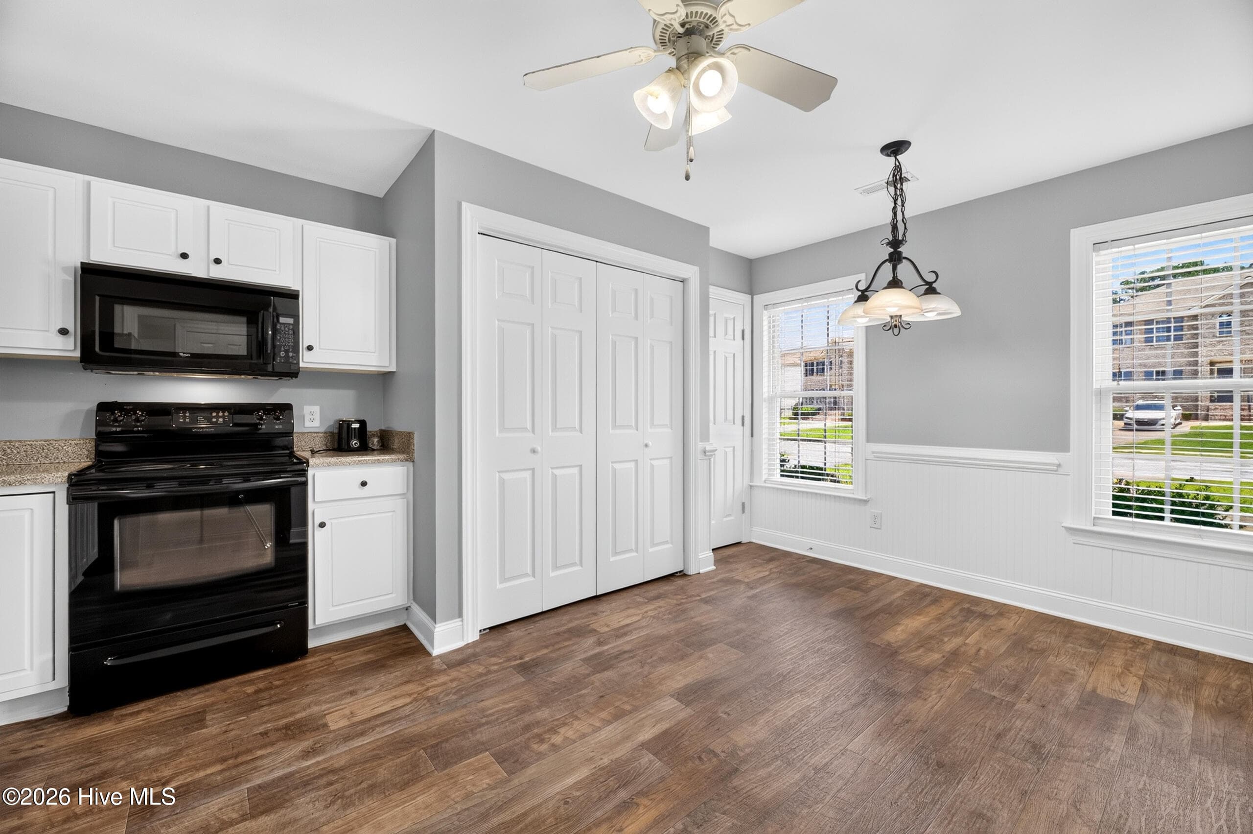 Townhouse at 4132 Brook Creek Lane B, Greenville, NC 27858, photo 10 of 40