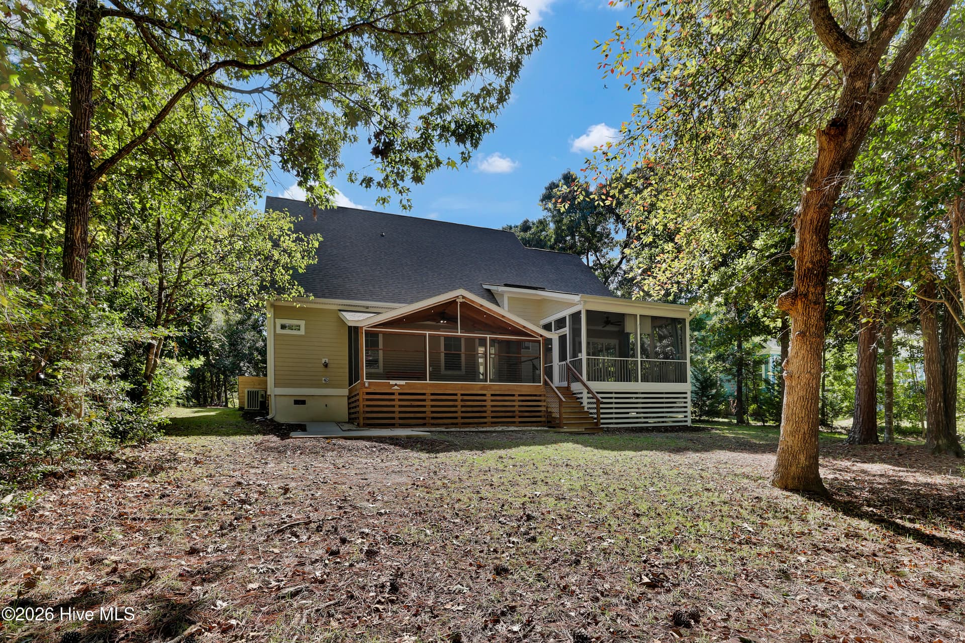 Single Family Residence at 115 Canvasback Point, Hampstead, NC 28443, photo 34 of 39
