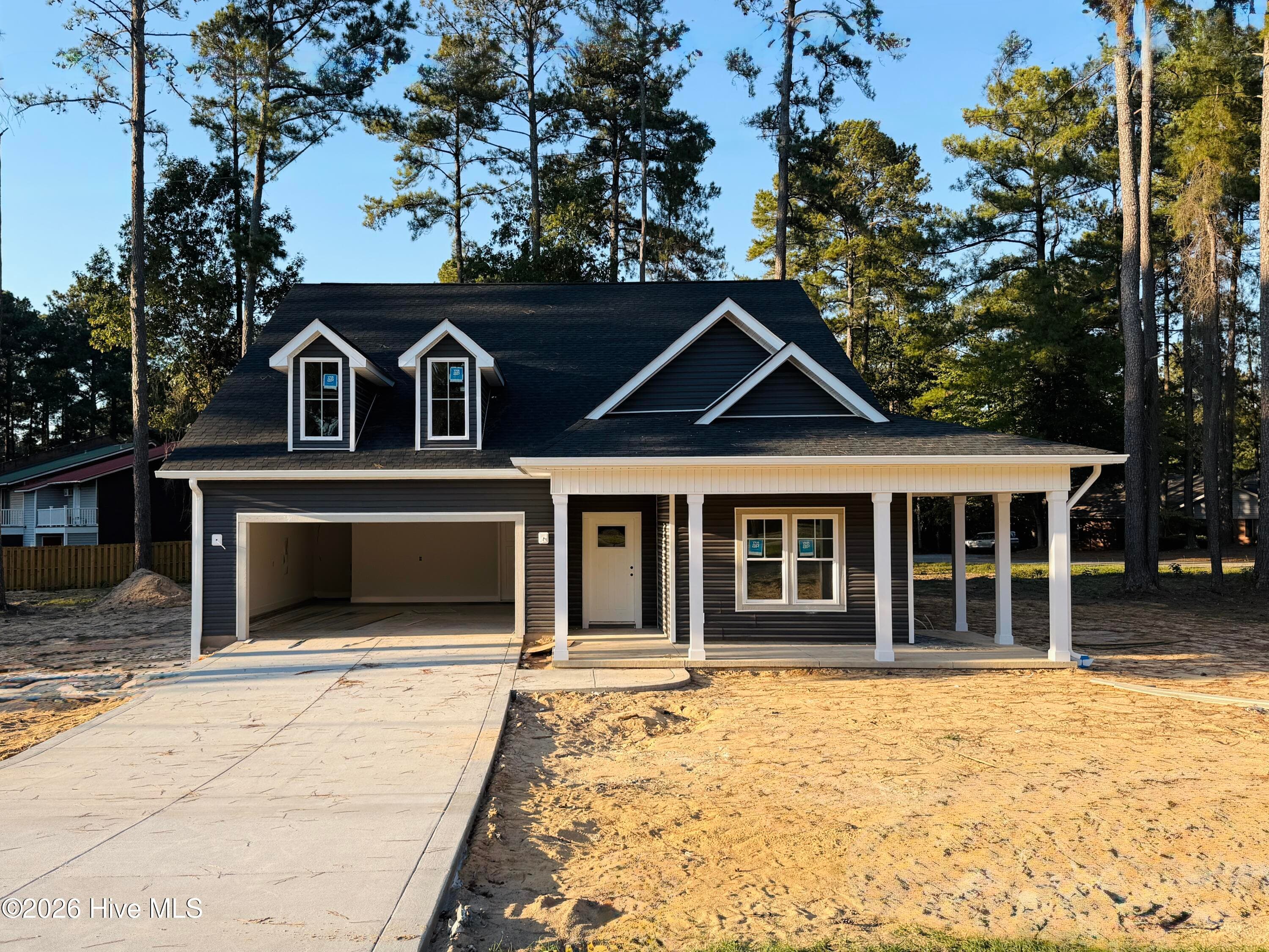 Single Family Residence at 430 Hyland Hills Road, Southern Pines, NC 28387, photo 2 of 25