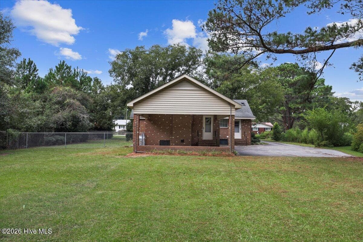 Single Family Residence at 489 Hwy 58 S, Kinston, NC 28504, photo 41 of 156