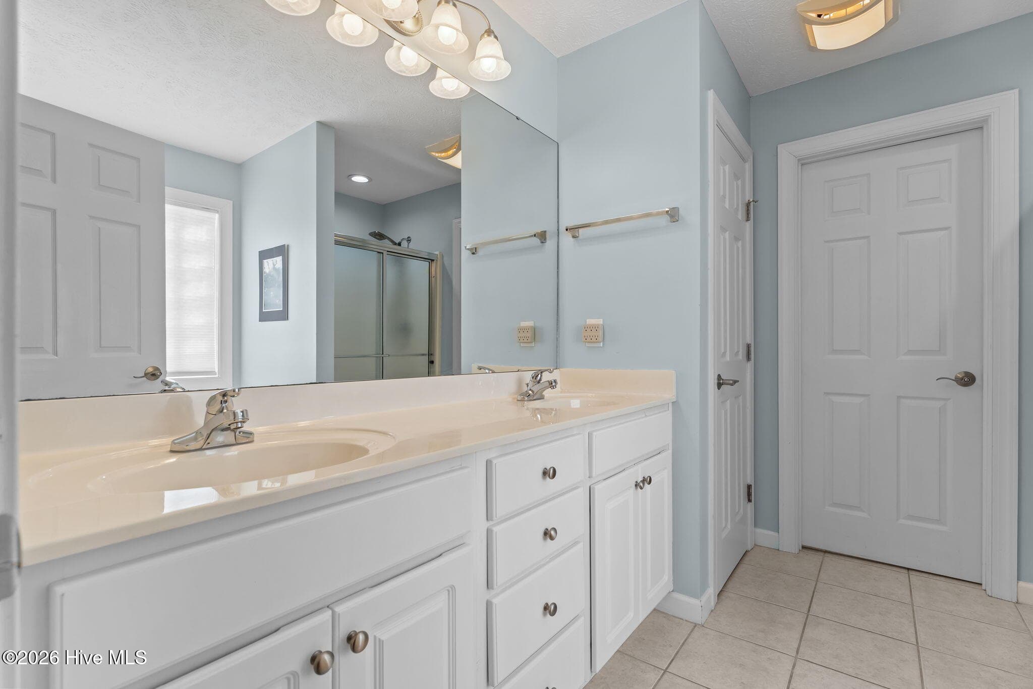 Single Family Residence at 5 Vineyard Place, Foxfire Vlg, NC 27281, photo 24 of 45