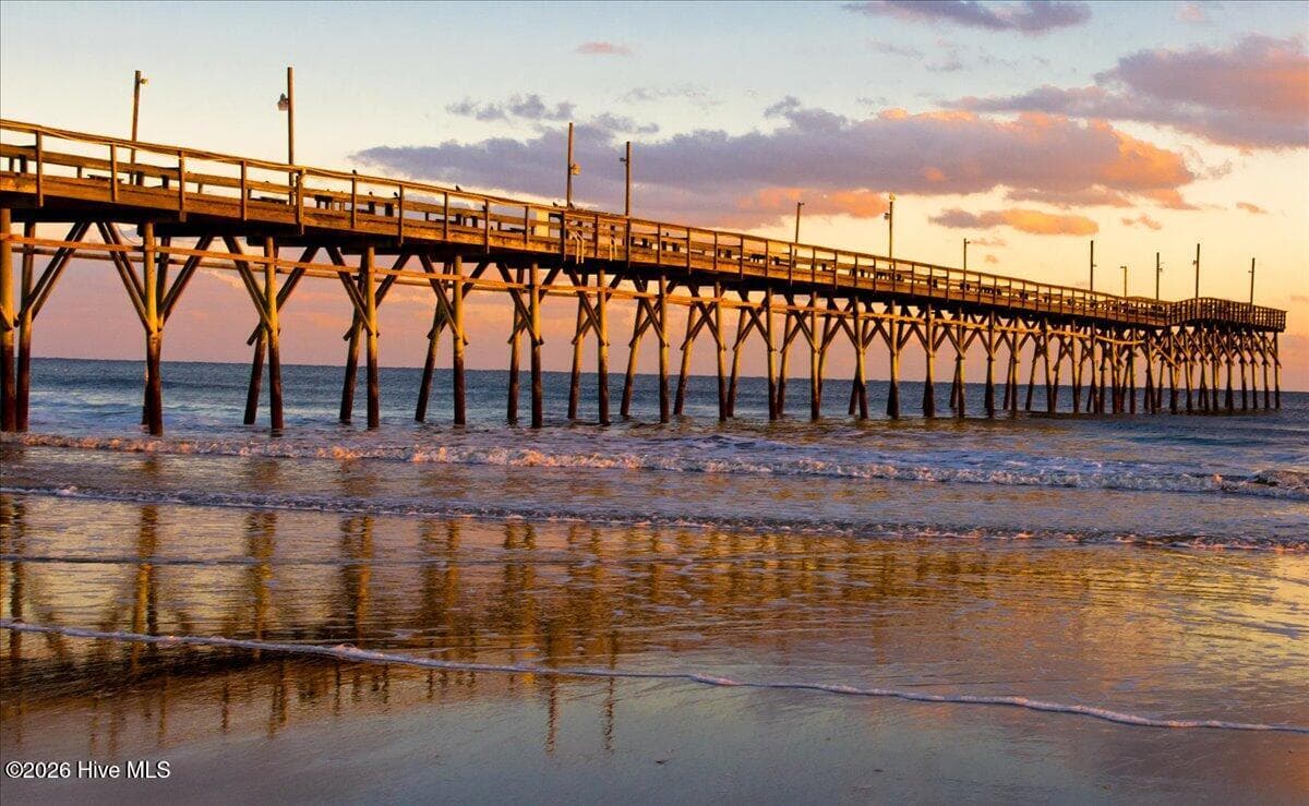 Sunset Beach pier - 816 Colony Place SW # D, Sunset Beach, NC 28468