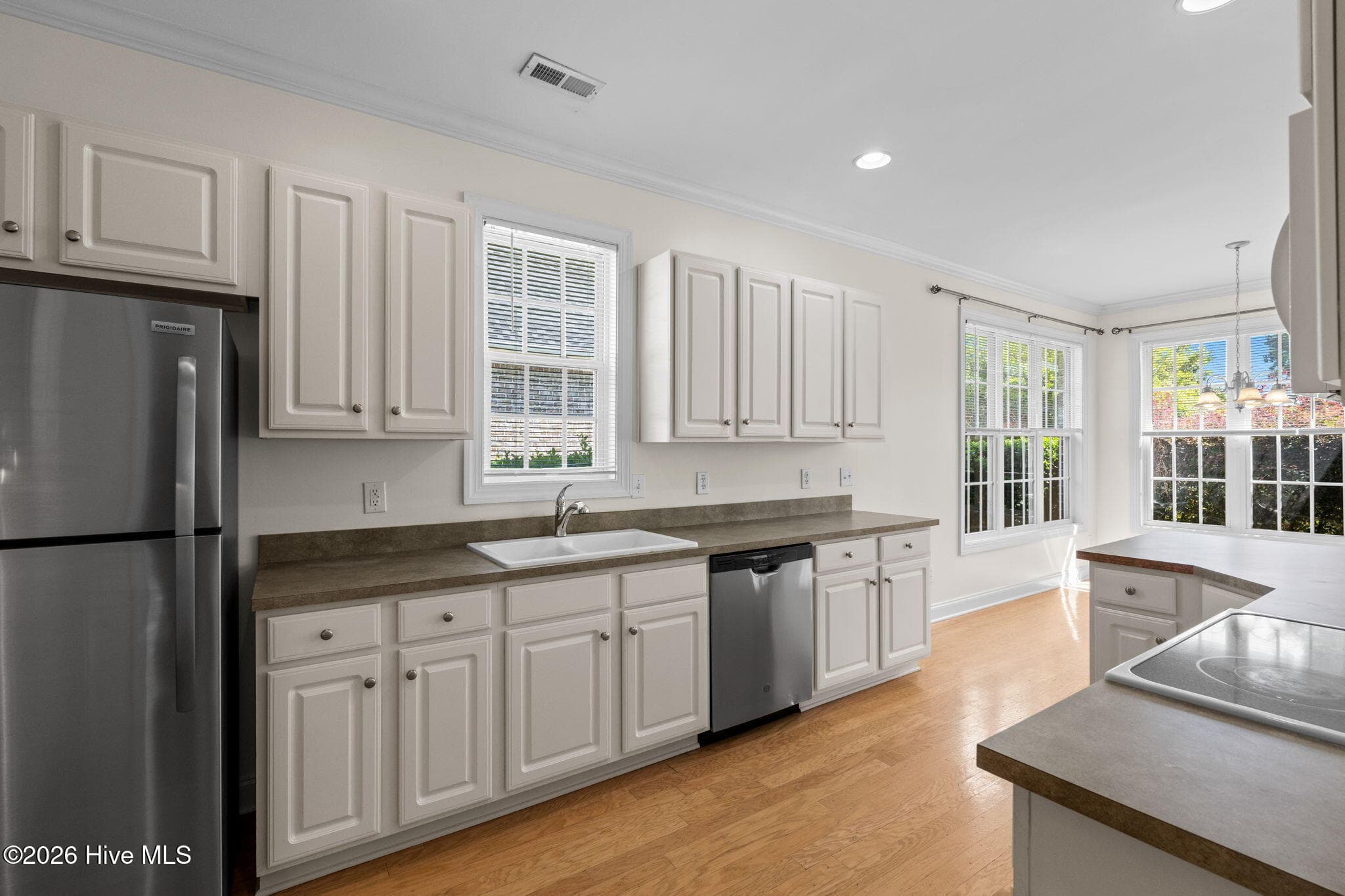 Kitchen - 1052 Stonebridge Lane, Leland, NC 28451