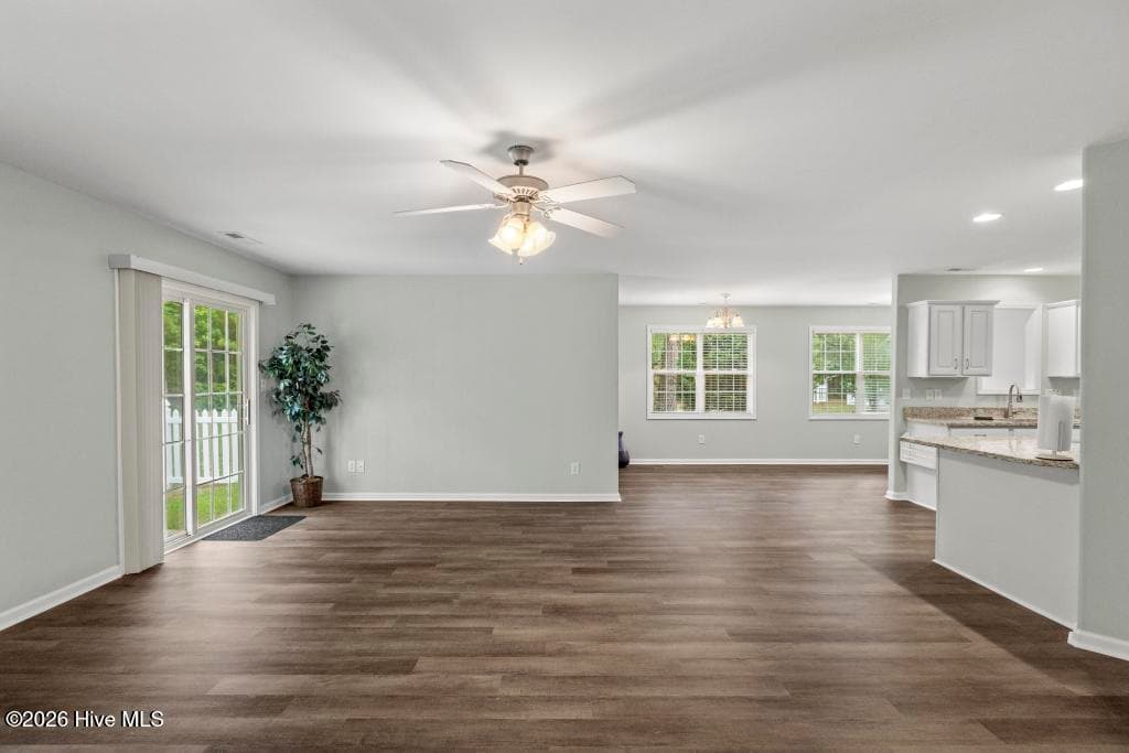 Condominium at 405 Jasmine N, Swansboro, NC 28584, photo 20 of 40
