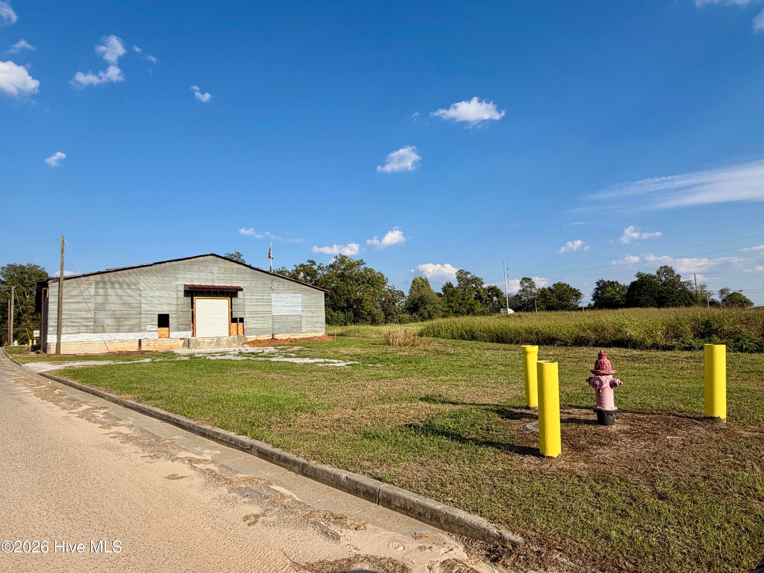 Warehouse at 408 E 8th Street, Waynesboro, GA 30830, photo 4 of 21