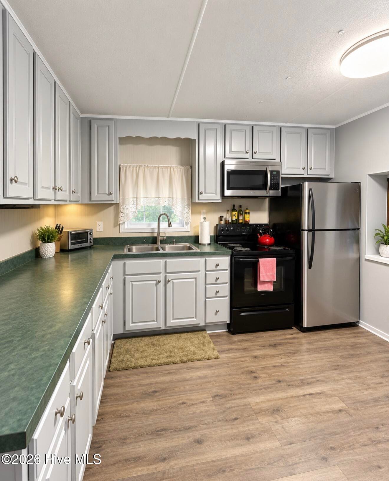 Manufactured Home at 206 Scuppernong Road, Columbia, NC 27925, photo 18 of 52