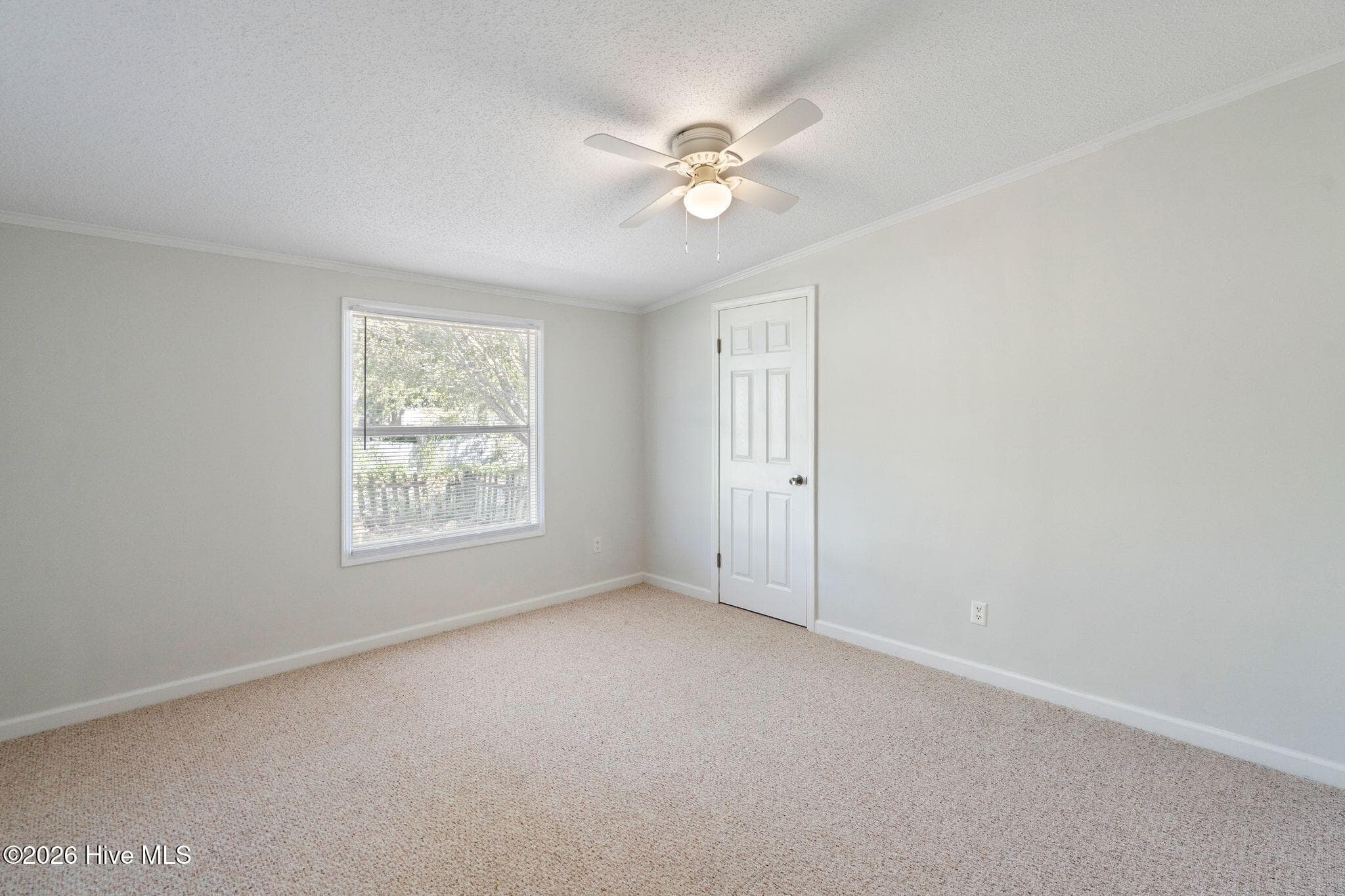 Manufactured Home at 6140 Carolina Beach Road Trlr 28, Wilmington, NC 28412, photo 33 of 54