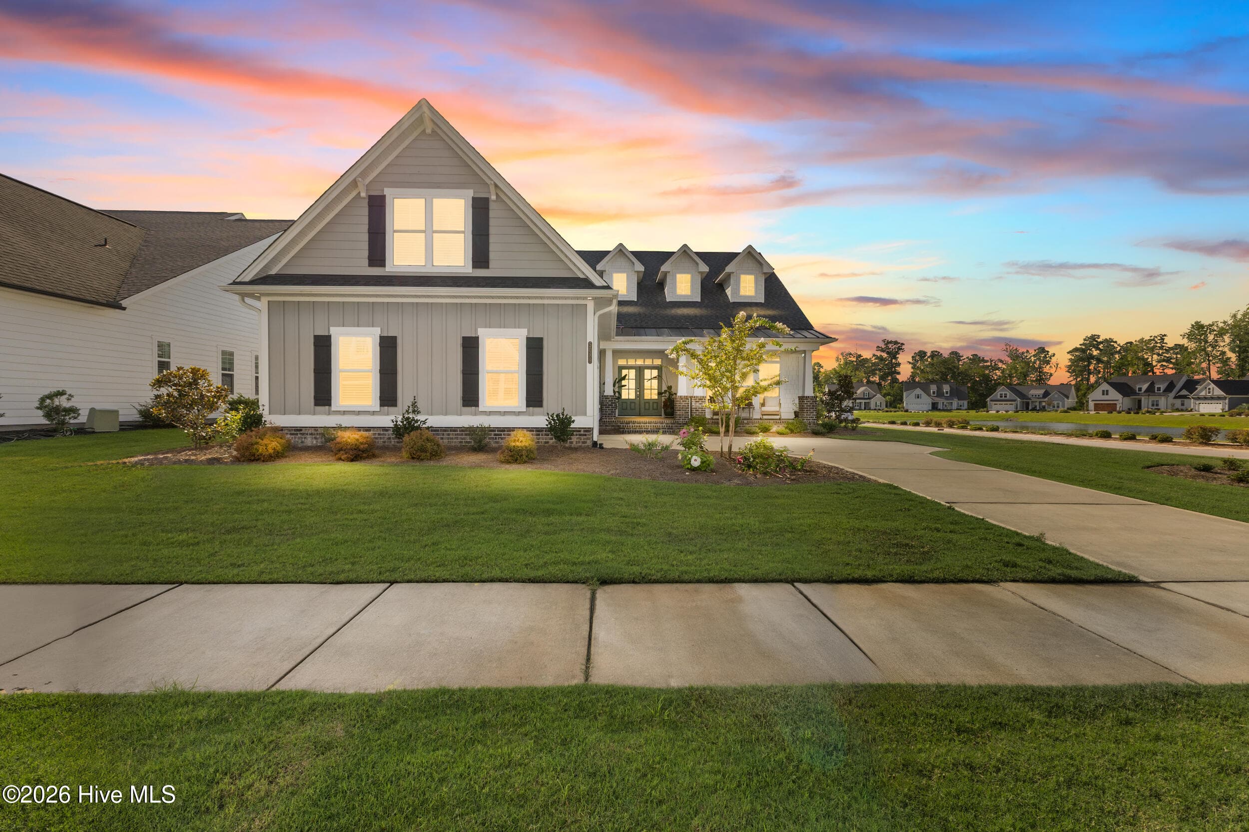 Single Family Residence at 5089 Saltgrass Cove, Leland, NC 28451, photo 3 of 132