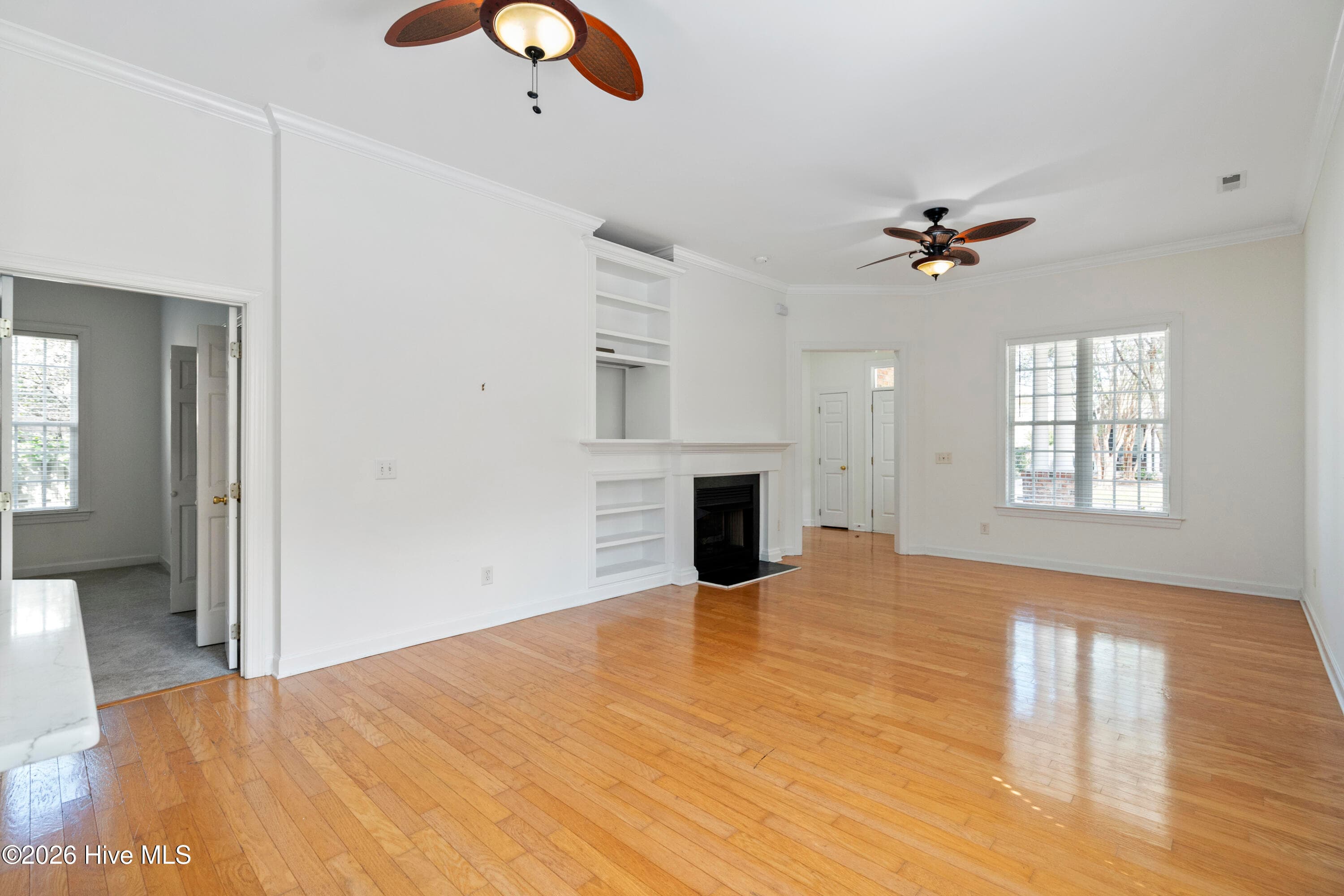 Single Family Residence at 4902 Dewars Circle, Wilmington, NC 28409, photo 7 of 52