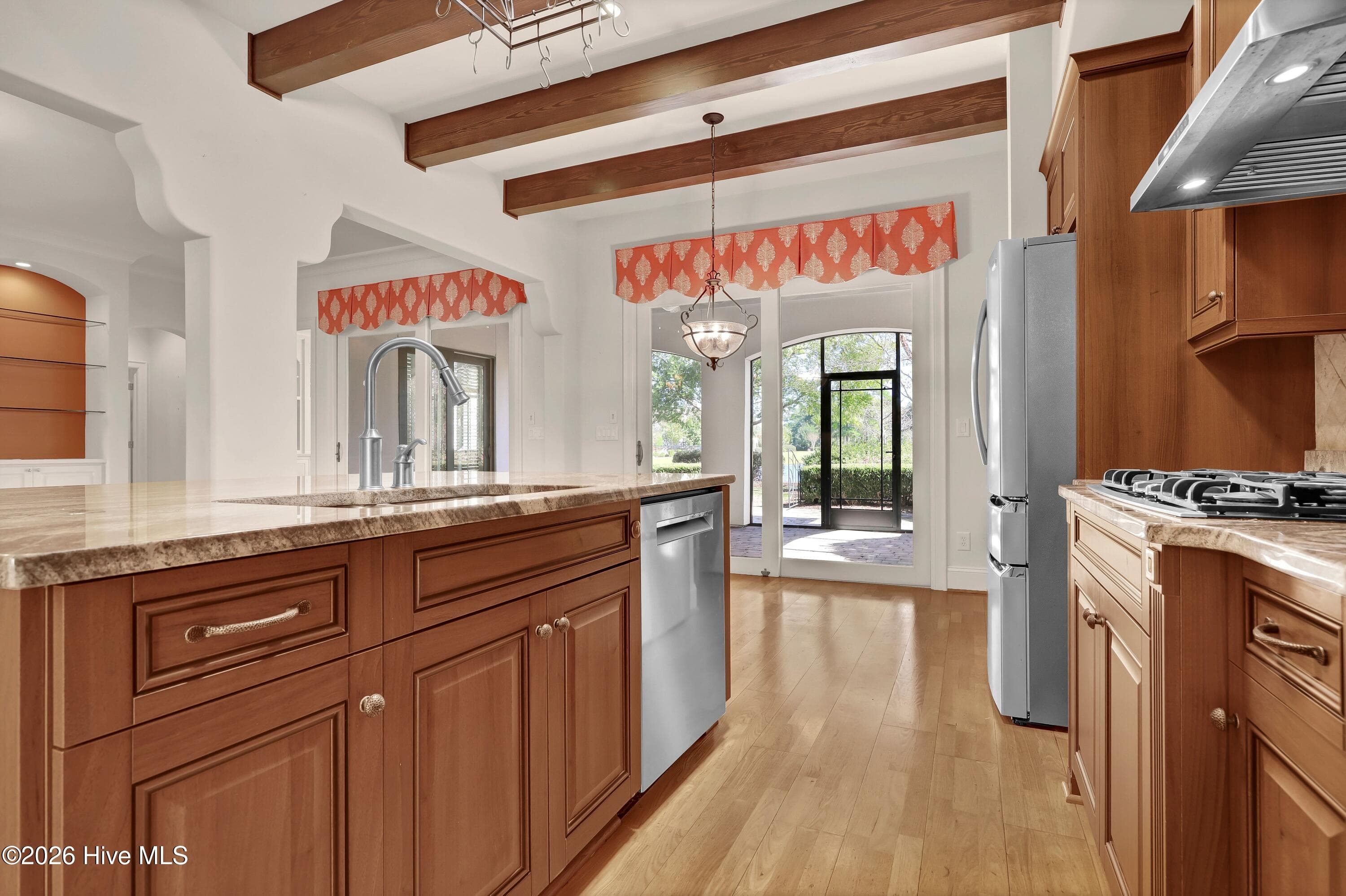 Single Family Residence at 405 Moss Tree Drive, Wilmington, NC 28405, photo 9 of 49