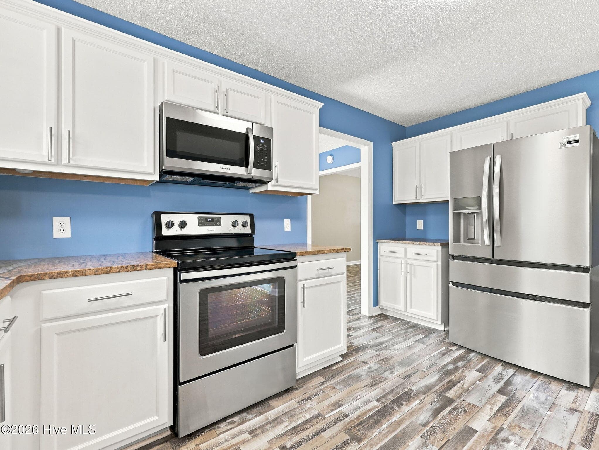 Single Family Residence at 116 Trailwood Drive, Hubert, NC 28539, photo 12 of 55