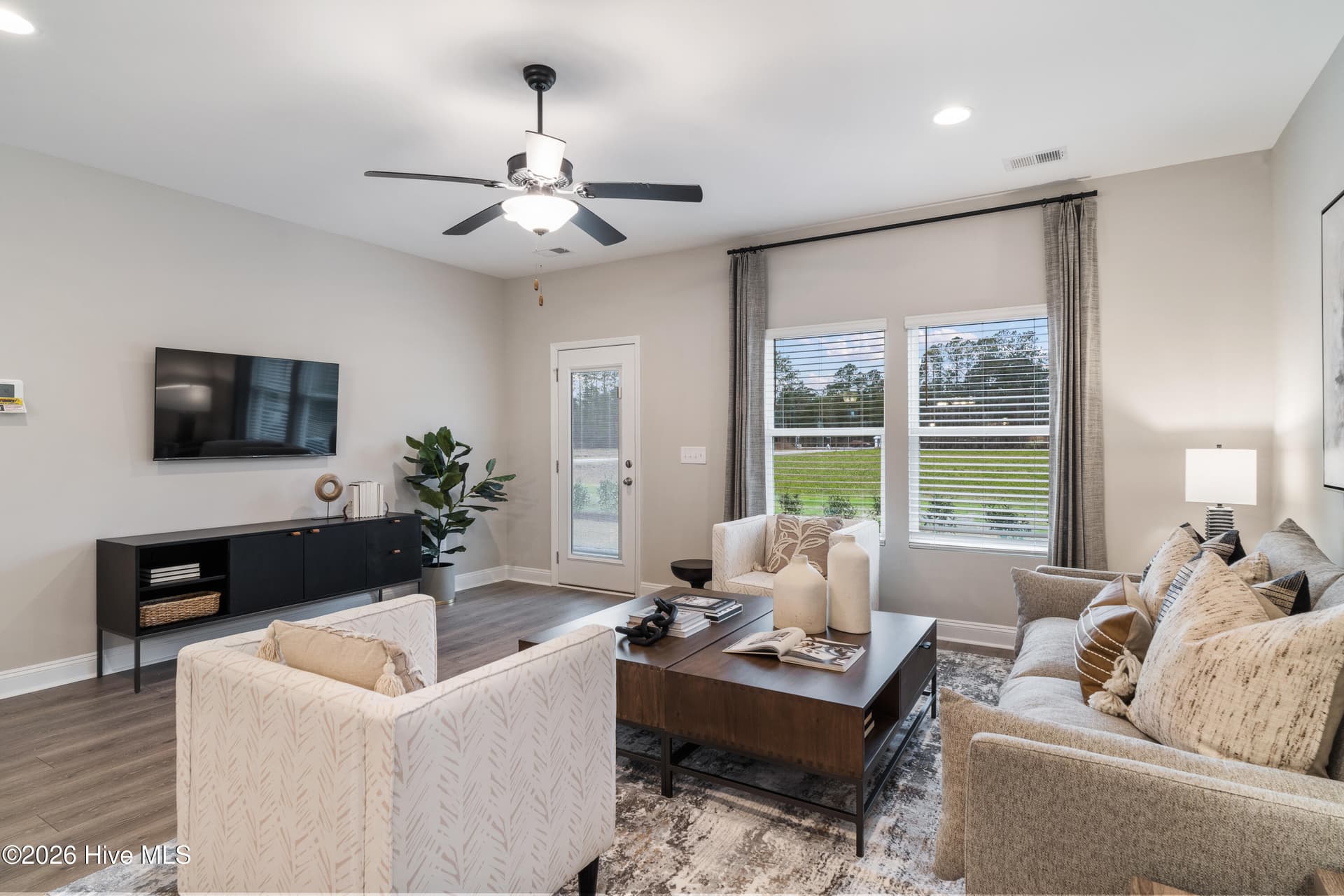 Townhouse at 140b Arnette Drive 18b, Ocean Isle Beach, NC 28469, photo 7 of 13