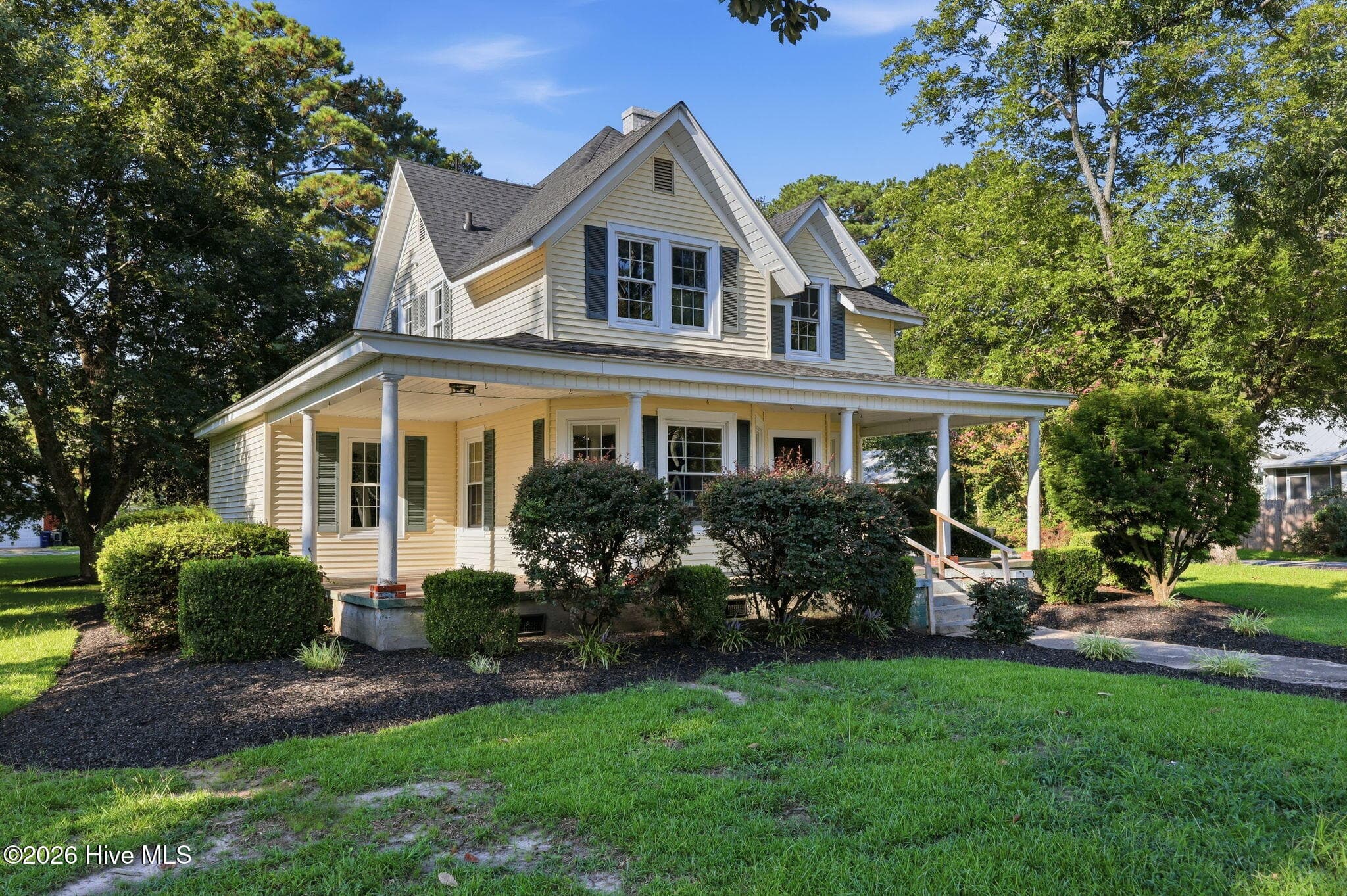 Single Family Residence at 296 Fourth Street, Ayden, NC 28513, photo 3 of 57