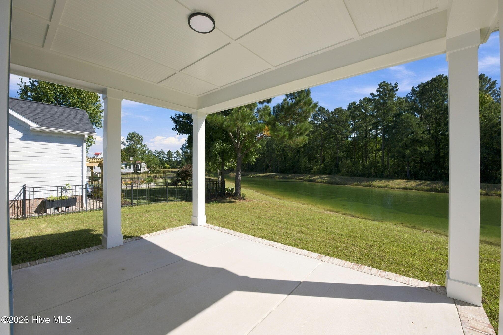 Single Family Residence at 4058 Reunion Pointe Lane, New Bern, NC 28562, photo 17 of 62