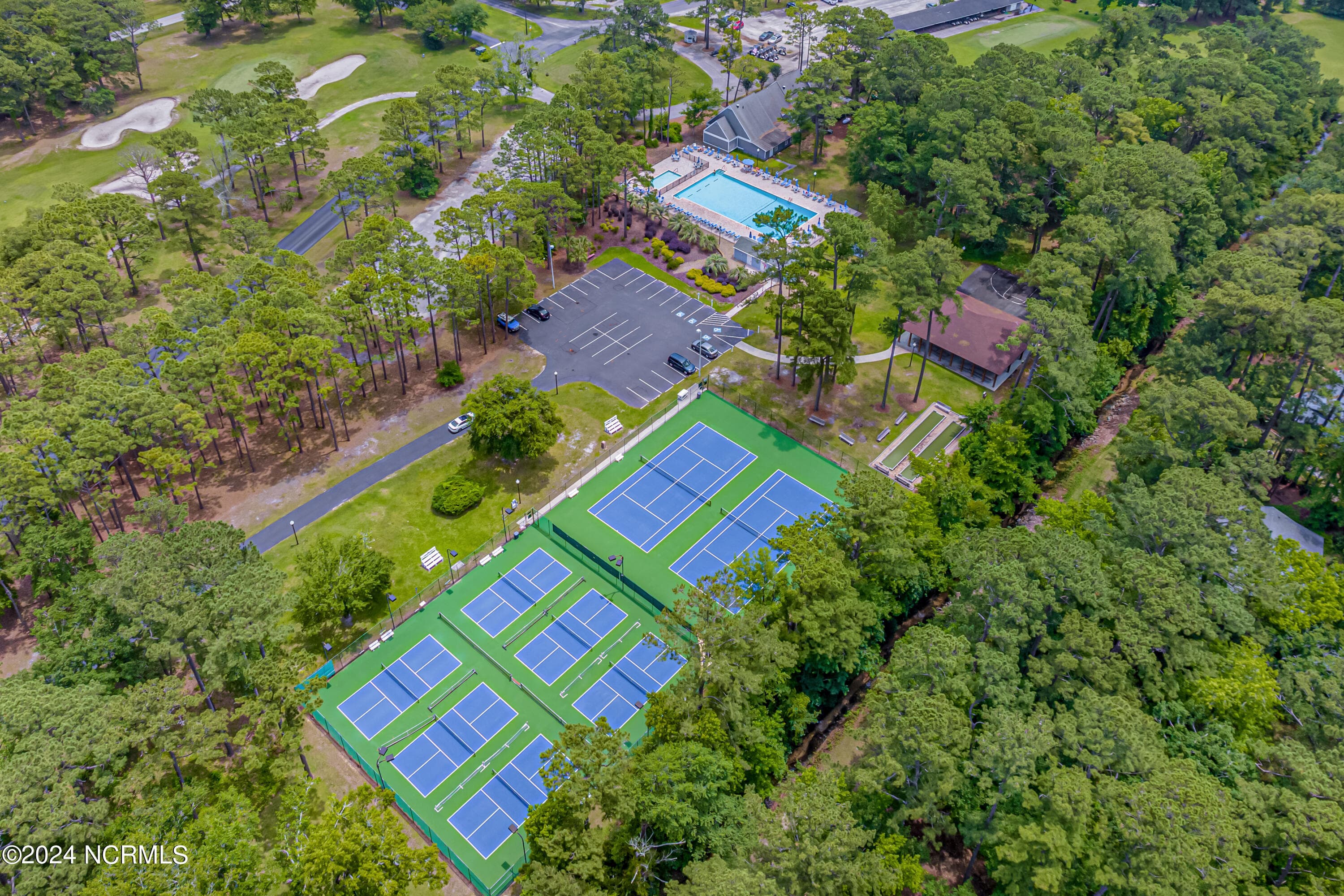 Carolina Shores POA amenities include the POA clubhouse, swimming pool, tennis and pickle ball courts, bocce ball courts, picnic area and a pavilion. - 3 3 Deer Run Road SW, Carolina Shores, NC 28467
