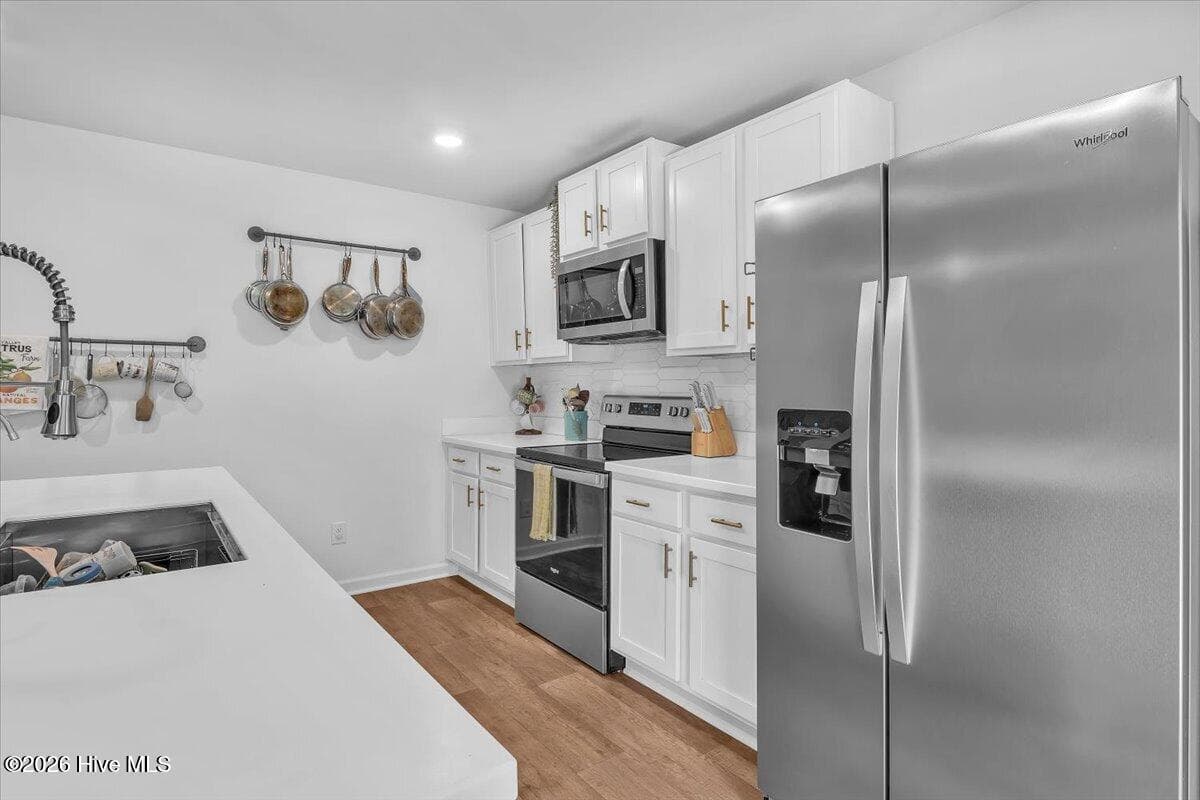 Single Family Residence at 1224 Hidden Creek Drive NE, Leland, NC 28451, photo 15 of 38