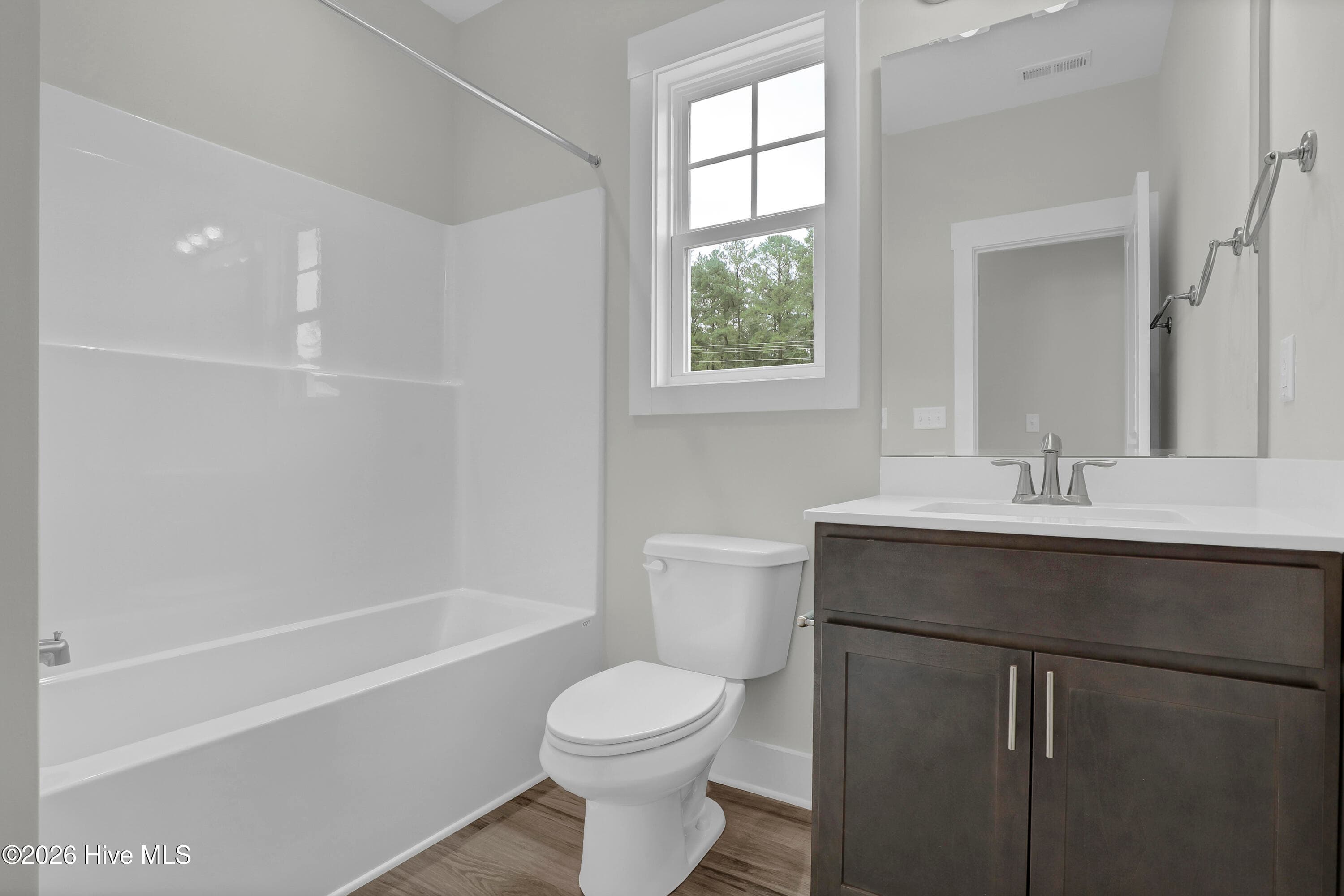 Single Family Residence at 42 Peach Court, Burgaw, NC 28425, photo 17 of 32