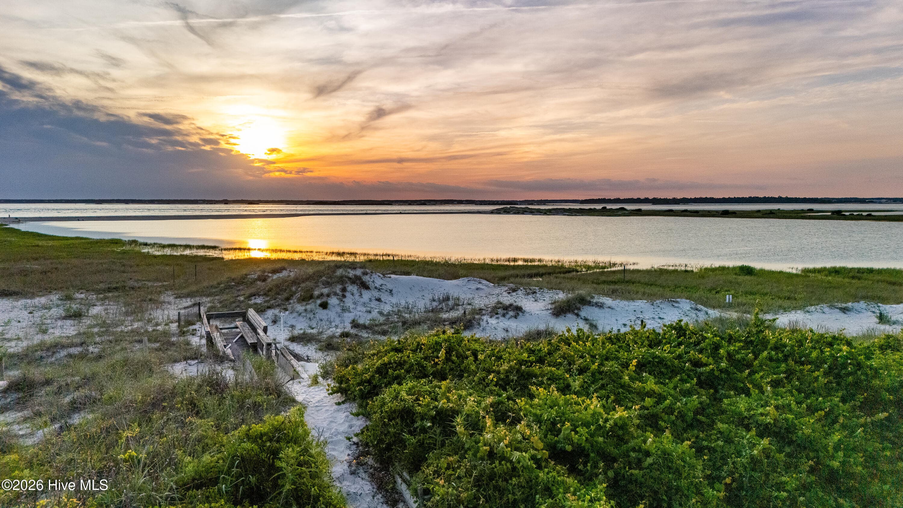 Single Family Residence at 111 Bogue Court, Emerald Isle, NC 28594, photo 38 of 50