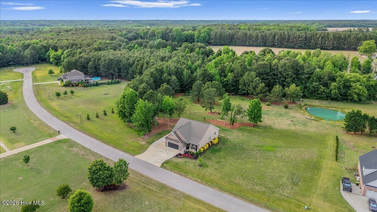 Single Family Residence at 152 Otter Hole Drive, Kenly, NC 27542, photo 6 of 6