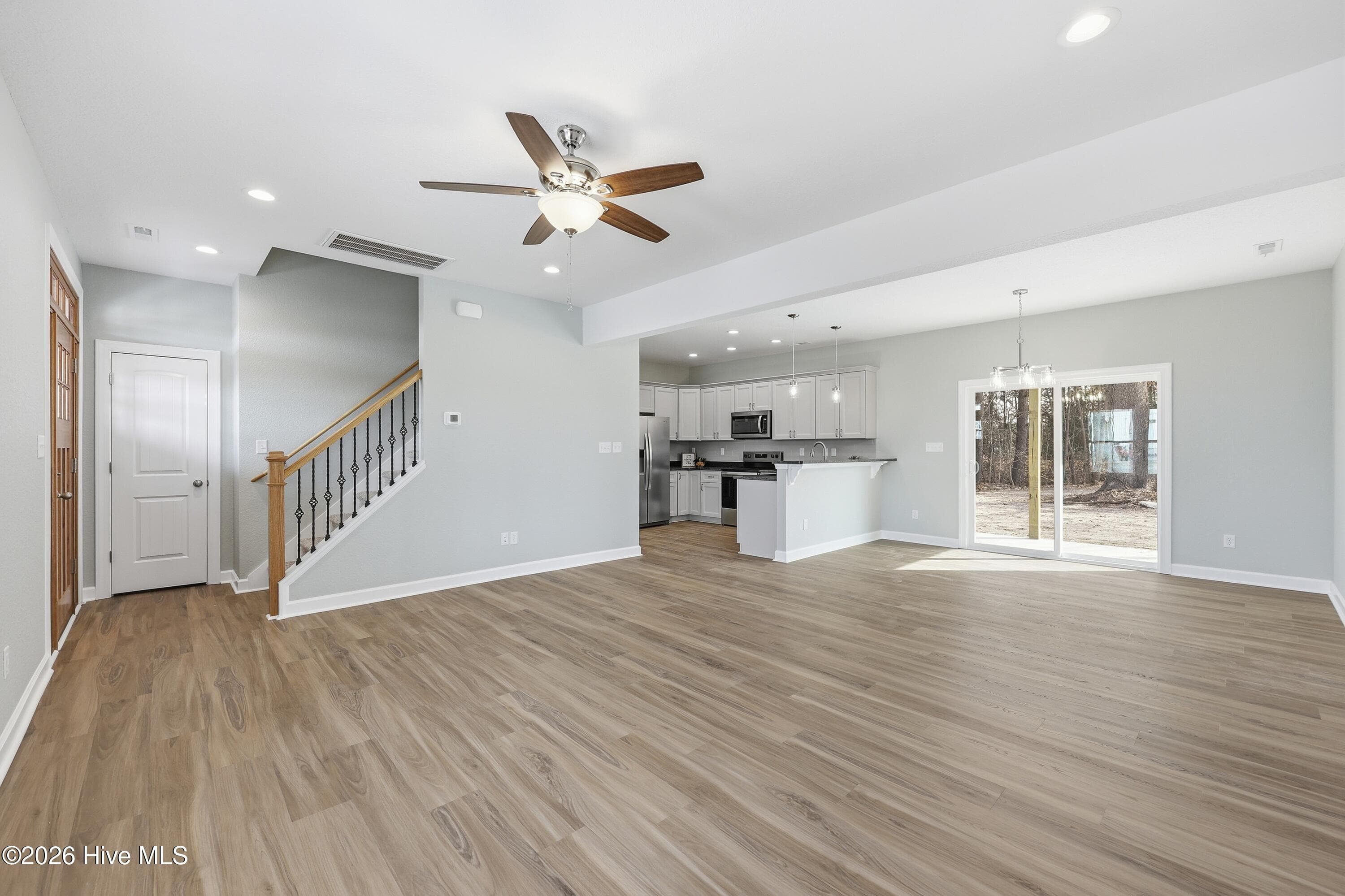 PHOTO IS SIMILAR TO HOME BEING BUILT! - 117 Lighthouse View, Aydlett, NC 27916