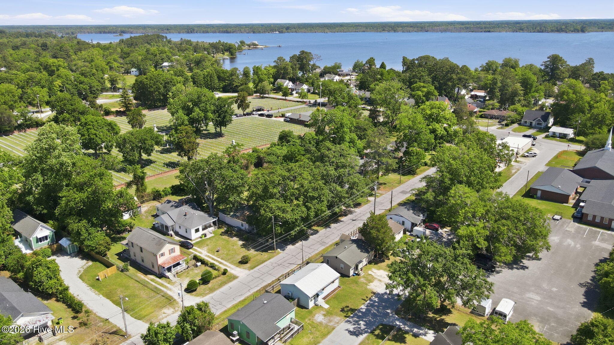 Single Family Residence at 518 Ruth Avenue, New Bern, NC 28560, photo 44 of 51